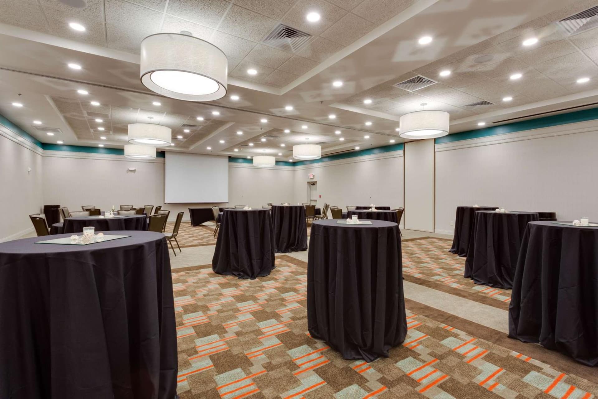 Drury Inn & Suites Fort Myers Airport FGCU gallery photo in Fort Myers, FL — image 41