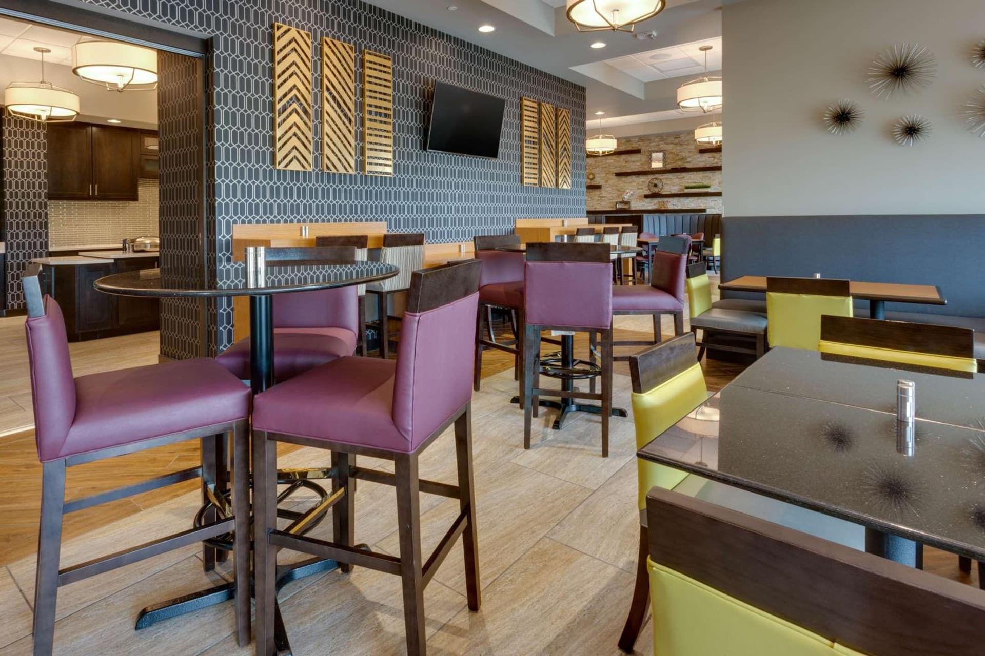 Drury Inn & Suites Pittsburgh Airport Settlers Ridge gallery photo in Pittsburgh, PA — image 19