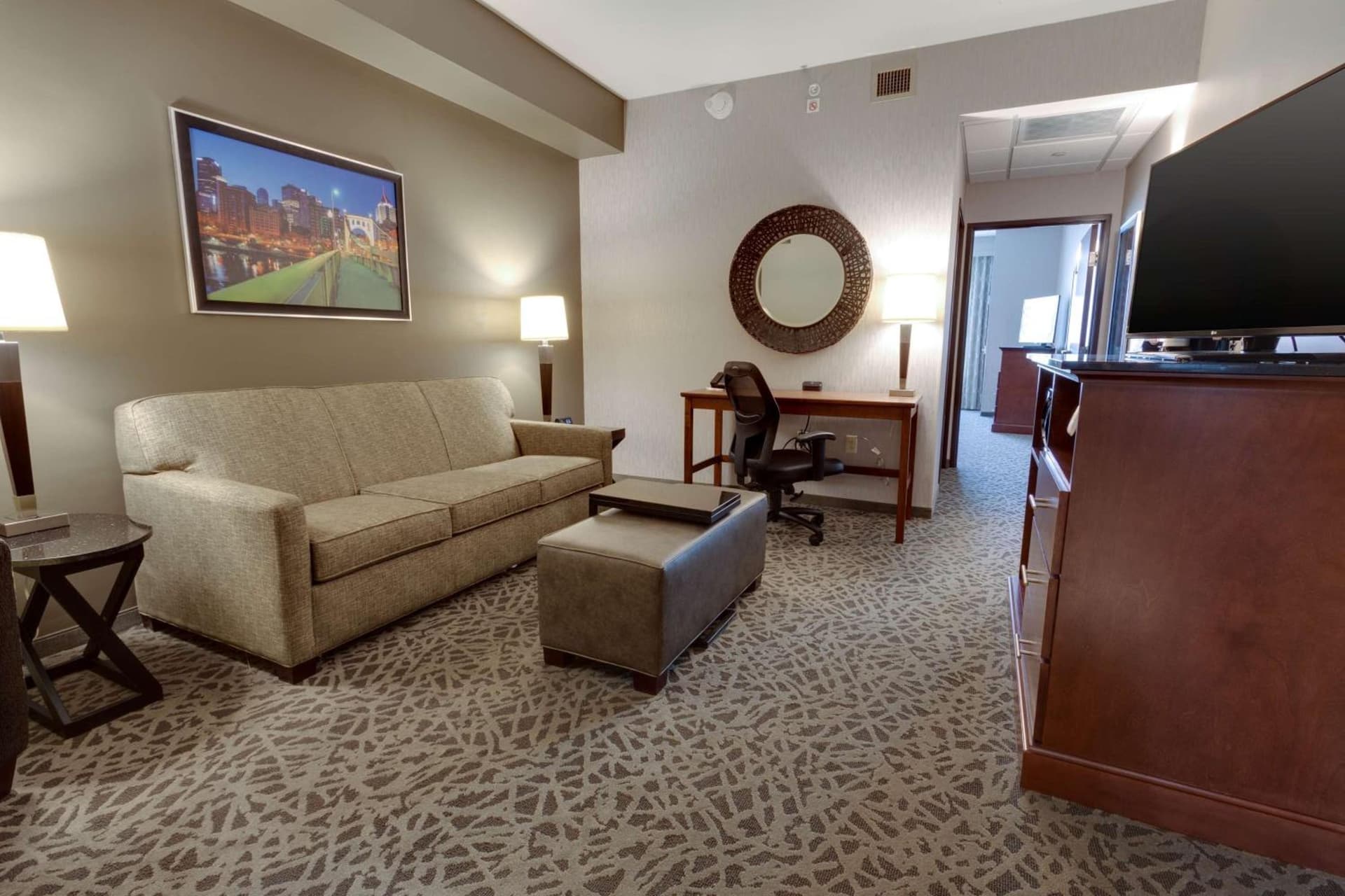 Drury Inn & Suites Pittsburgh Airport Settlers Ridge gallery photo in Pittsburgh, PA — image 23