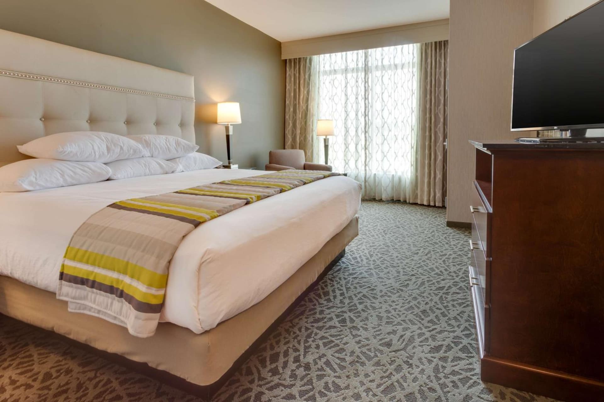 Drury Inn & Suites Pittsburgh Airport Settlers Ridge gallery photo in Pittsburgh, PA — image 22