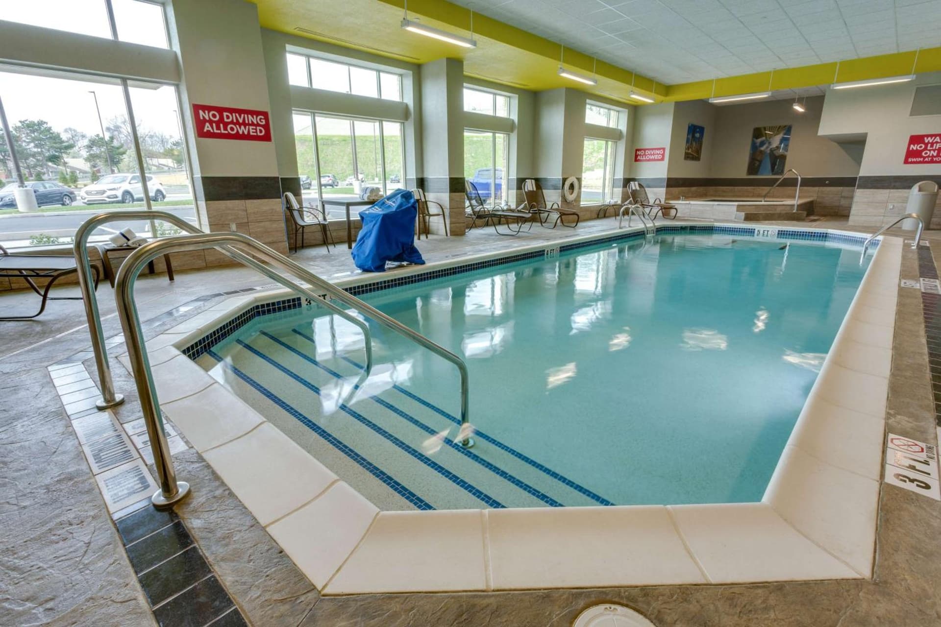 Drury Inn & Suites Pittsburgh Airport Settlers Ridge gallery photo in Pittsburgh, PA — image 30
