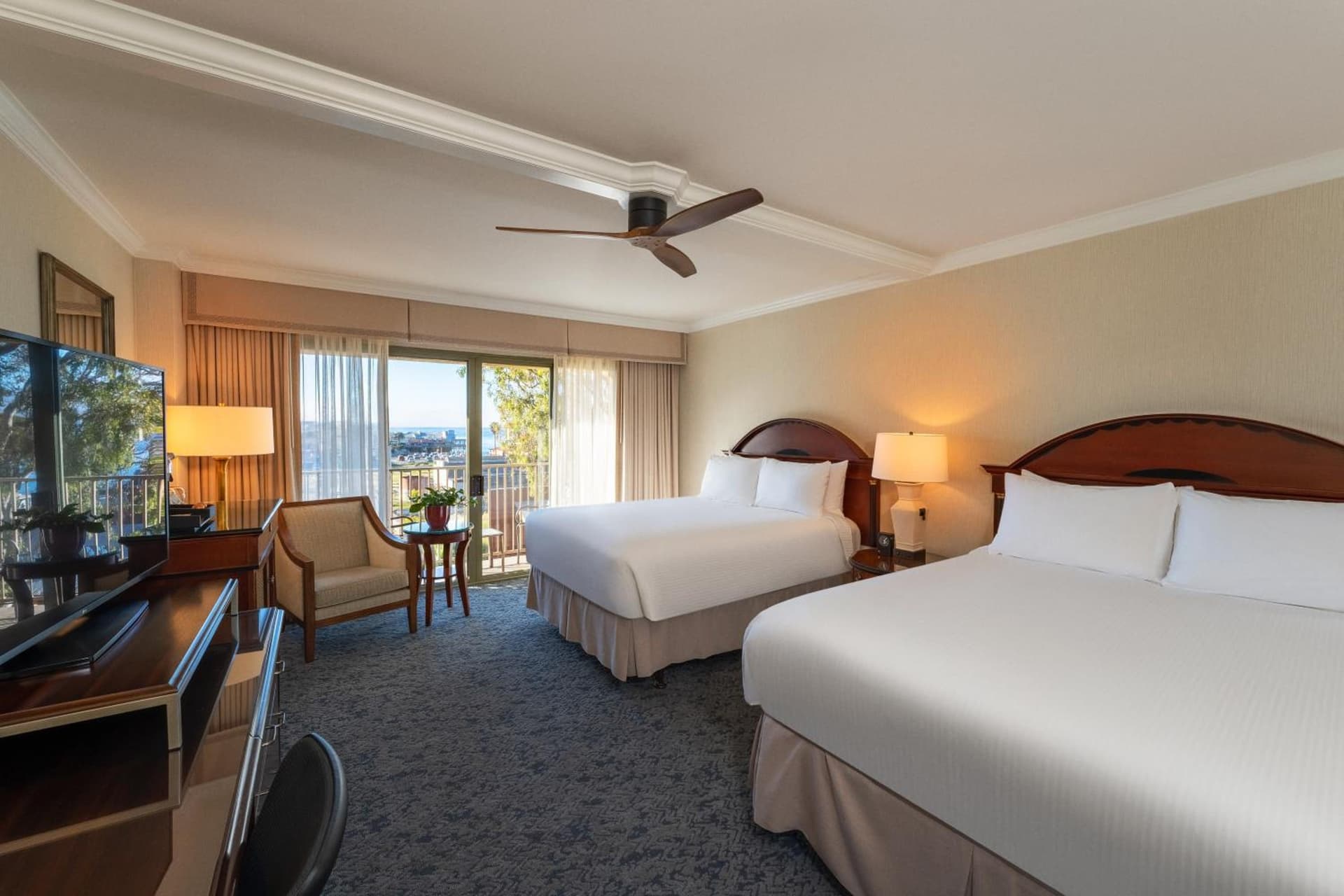 Monterey Plaza Hotel & Spa gallery photo in Monterey, CA — image 52