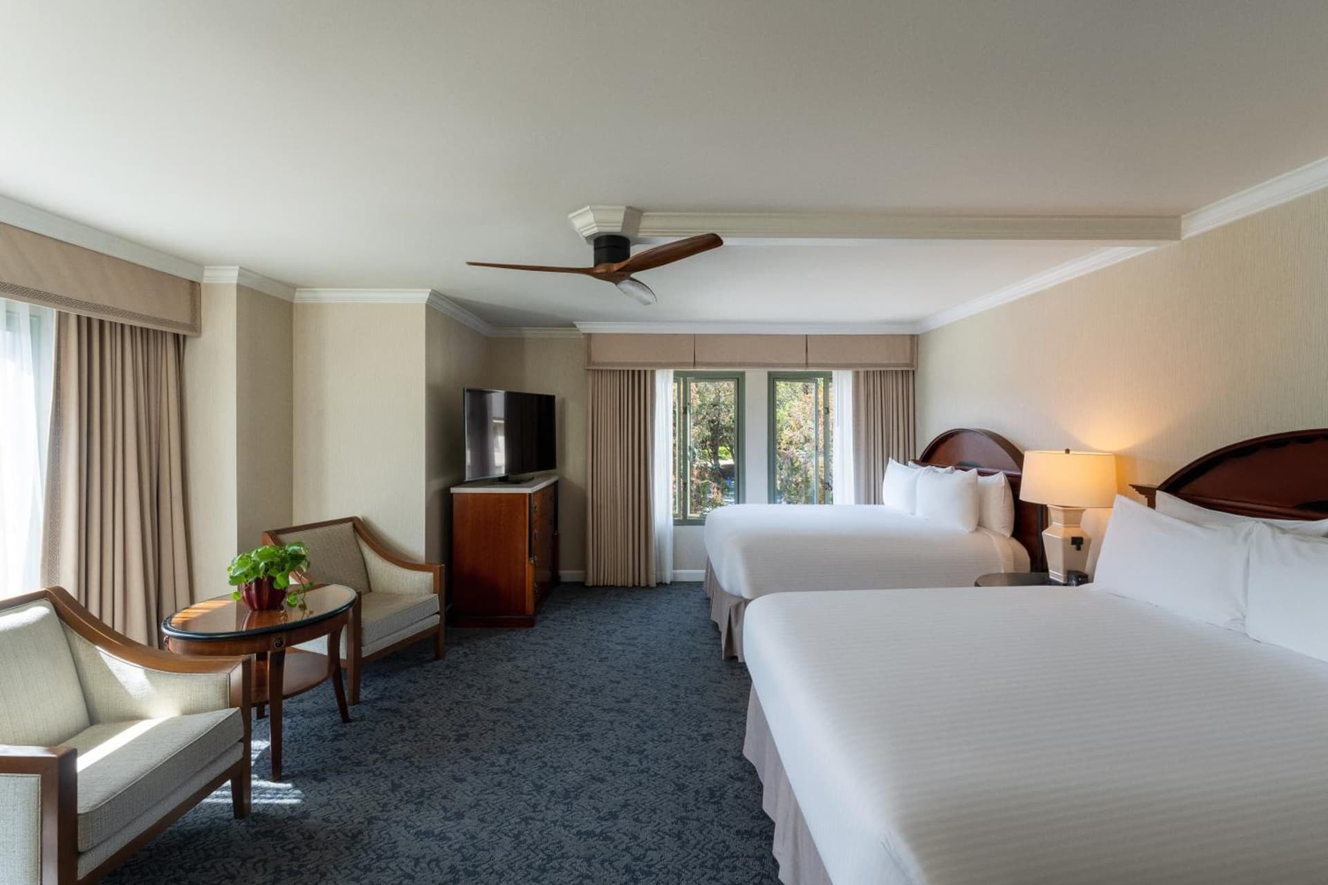 Monterey Plaza Hotel & Spa gallery photo in Monterey, CA — image 59