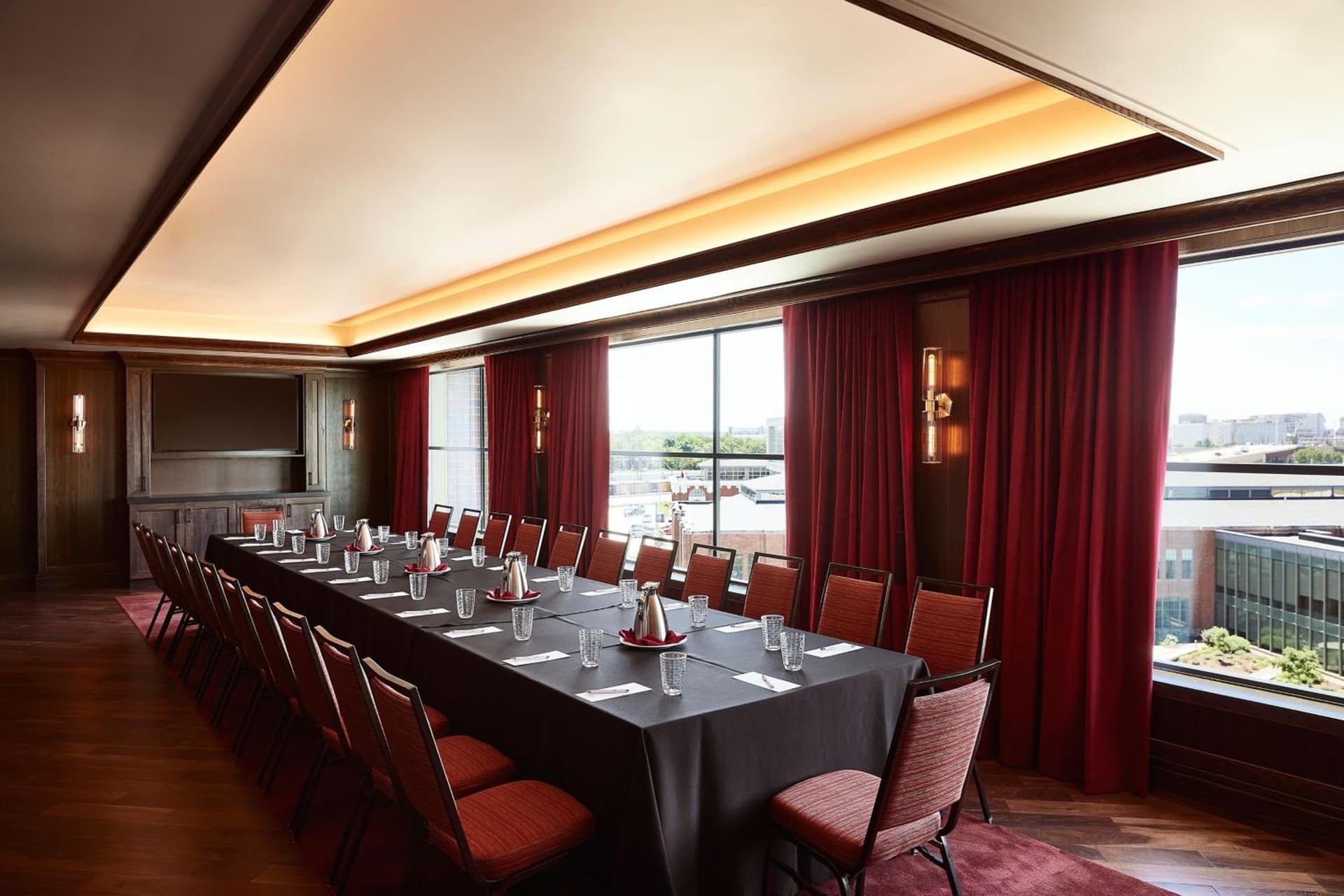 The Scarlet, Lincoln, a Tribute Portfolio Hotel gallery photo in Lincoln, NE — image 63