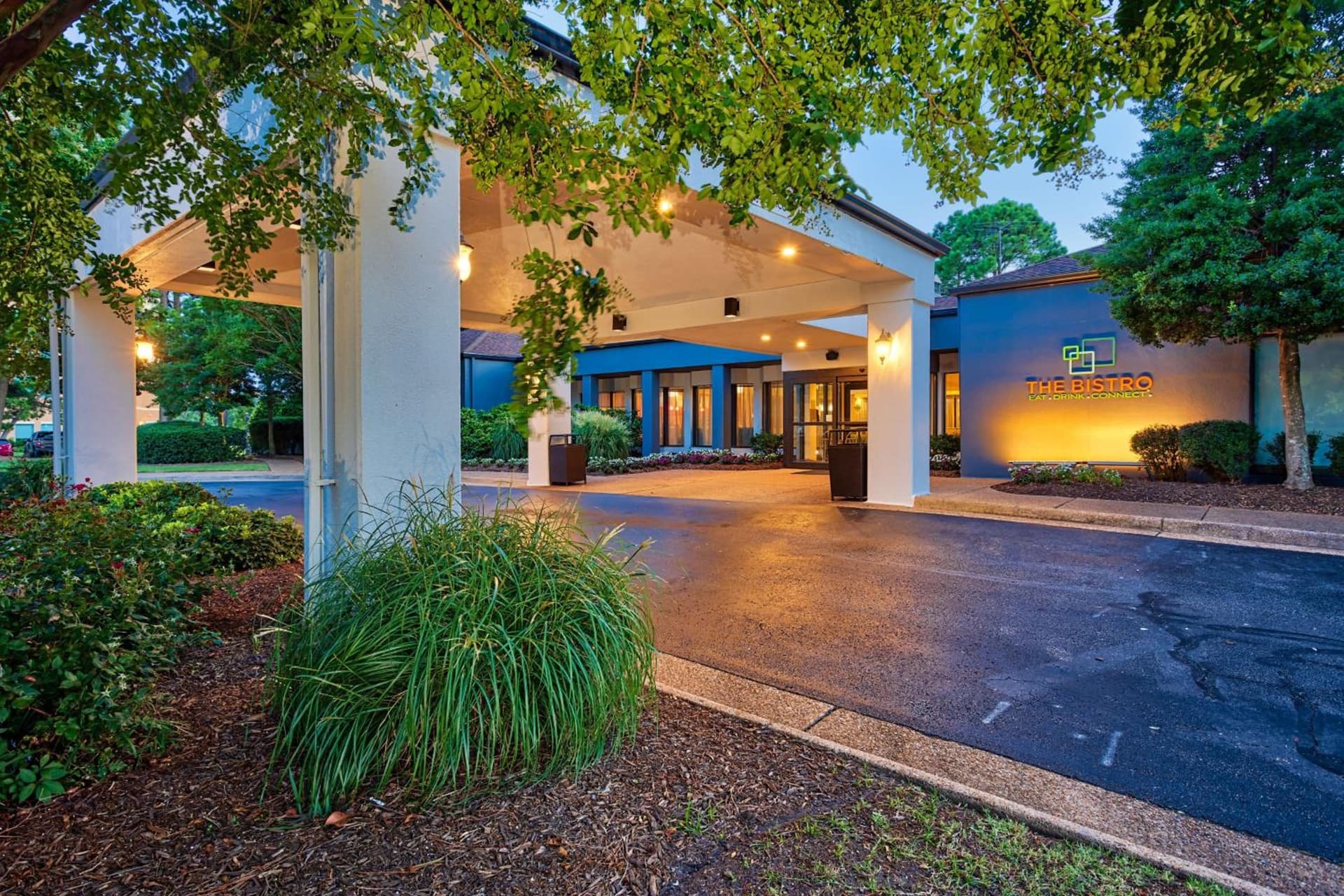 Courtyard Hampton gallery photo in Hampton, VA — image 36