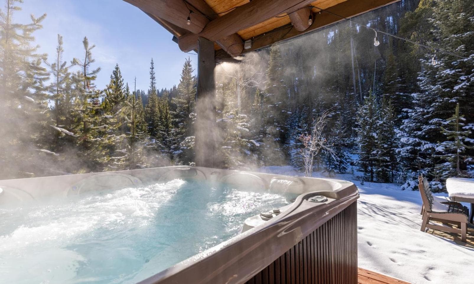 MV Souvenirs Lodge interior in Big Sky, MT — gallery photo 2