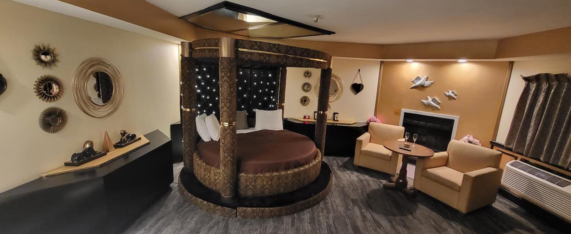 Inn of the Dove Harrisburg-Hershey Romantic Suites gallery photo in Harrisburg, PA — image 35