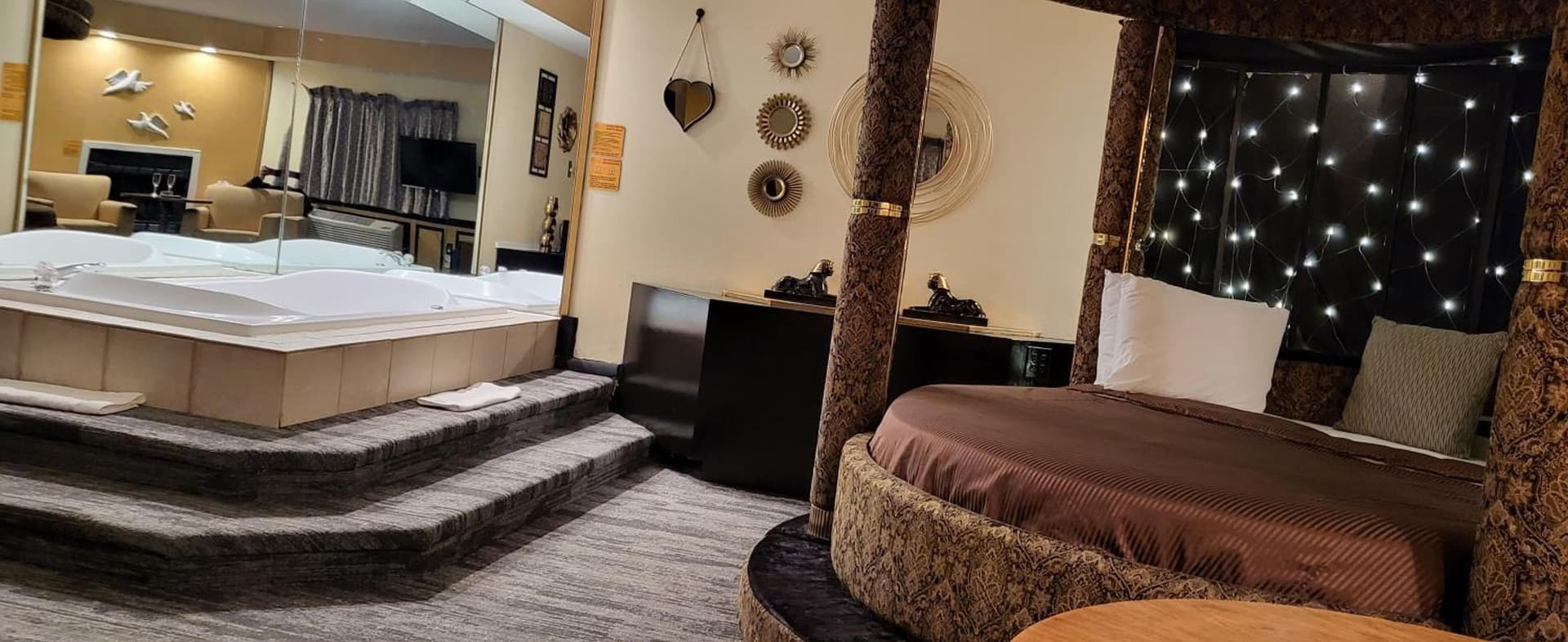 Inn of the Dove Harrisburg-Hershey Romantic Suites interior in Harrisburg, PA — gallery photo 2
