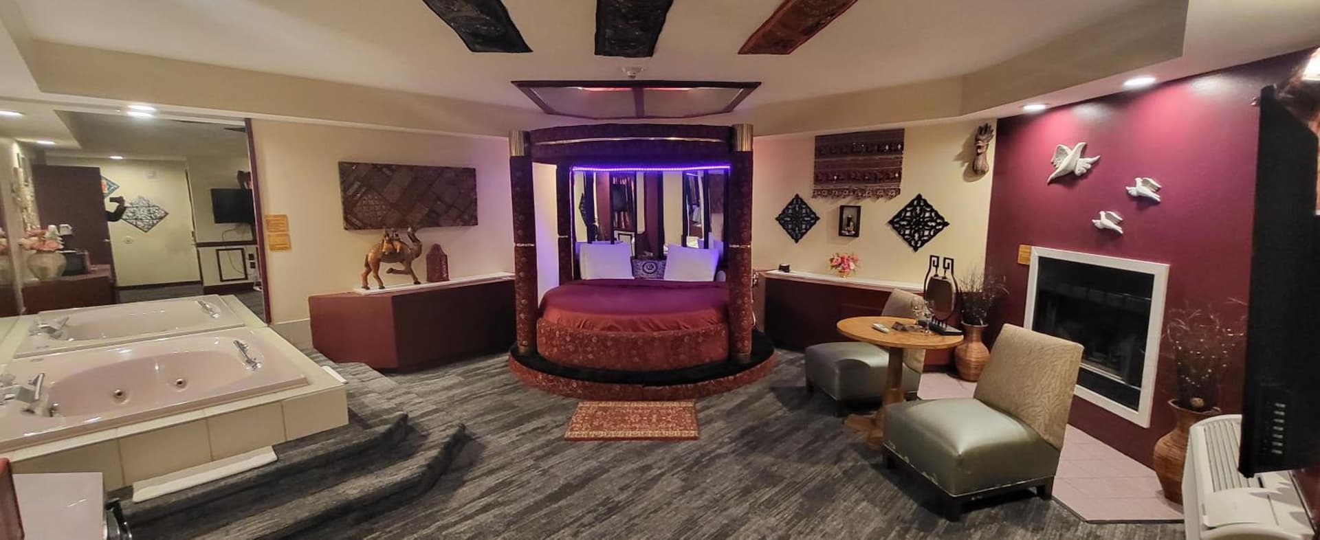 Inn of the Dove Harrisburg-Hershey Romantic Suites gallery photo in Harrisburg, PA — image 186