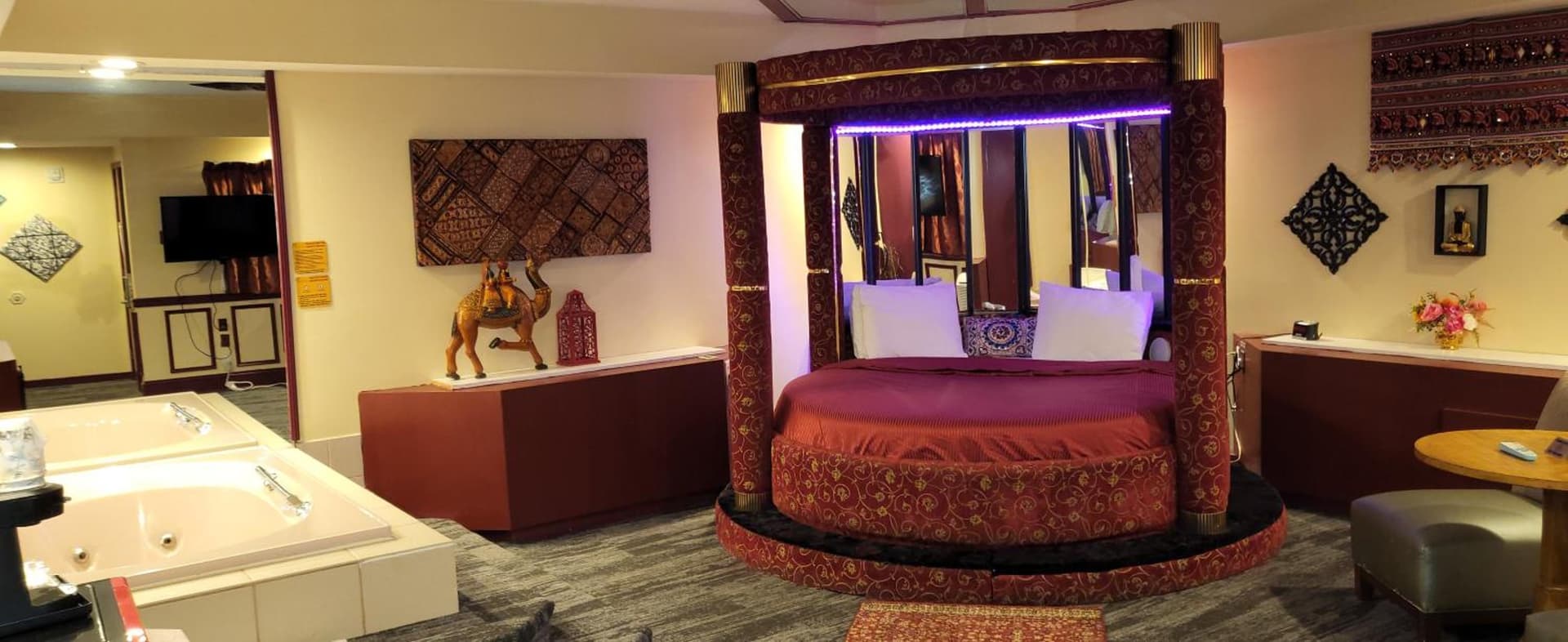 Inn of the Dove Harrisburg-Hershey Romantic Suites gallery photo in Harrisburg, PA — image 62