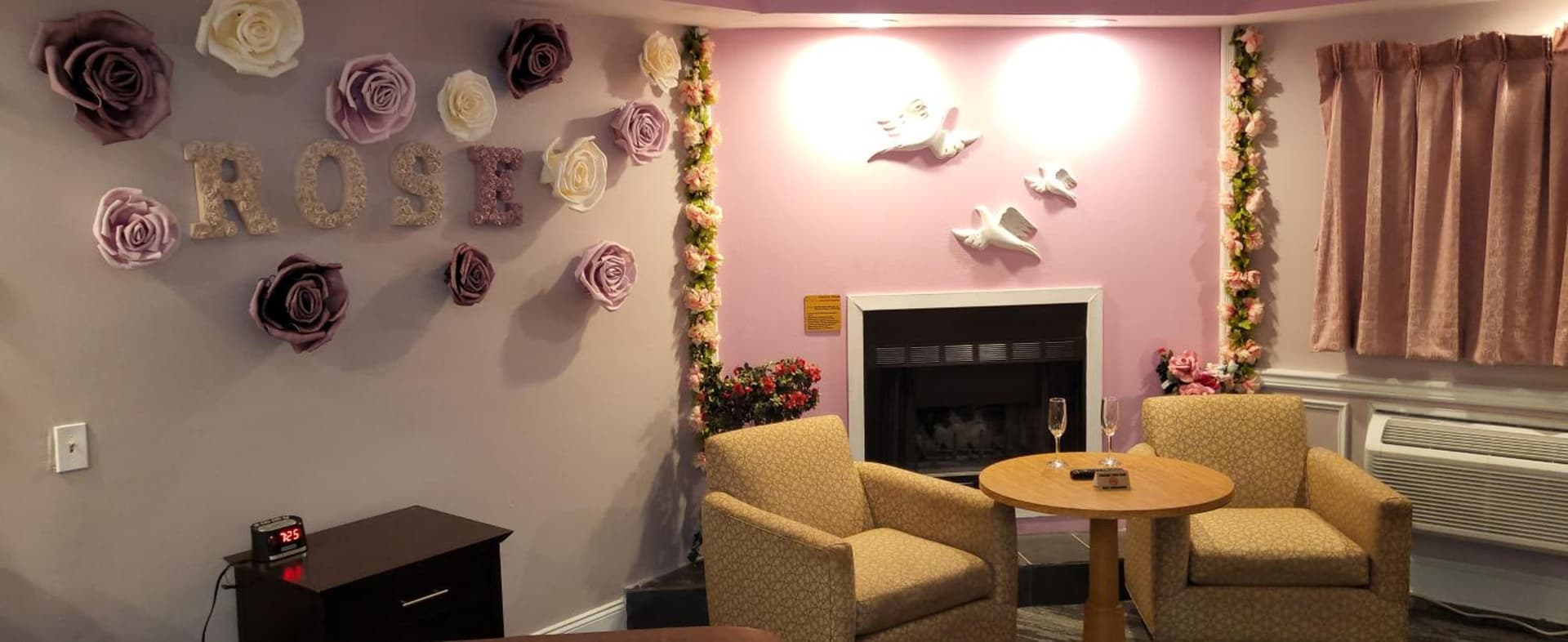 Inn of the Dove Harrisburg-Hershey Romantic Suites gallery photo in Harrisburg, PA — image 152