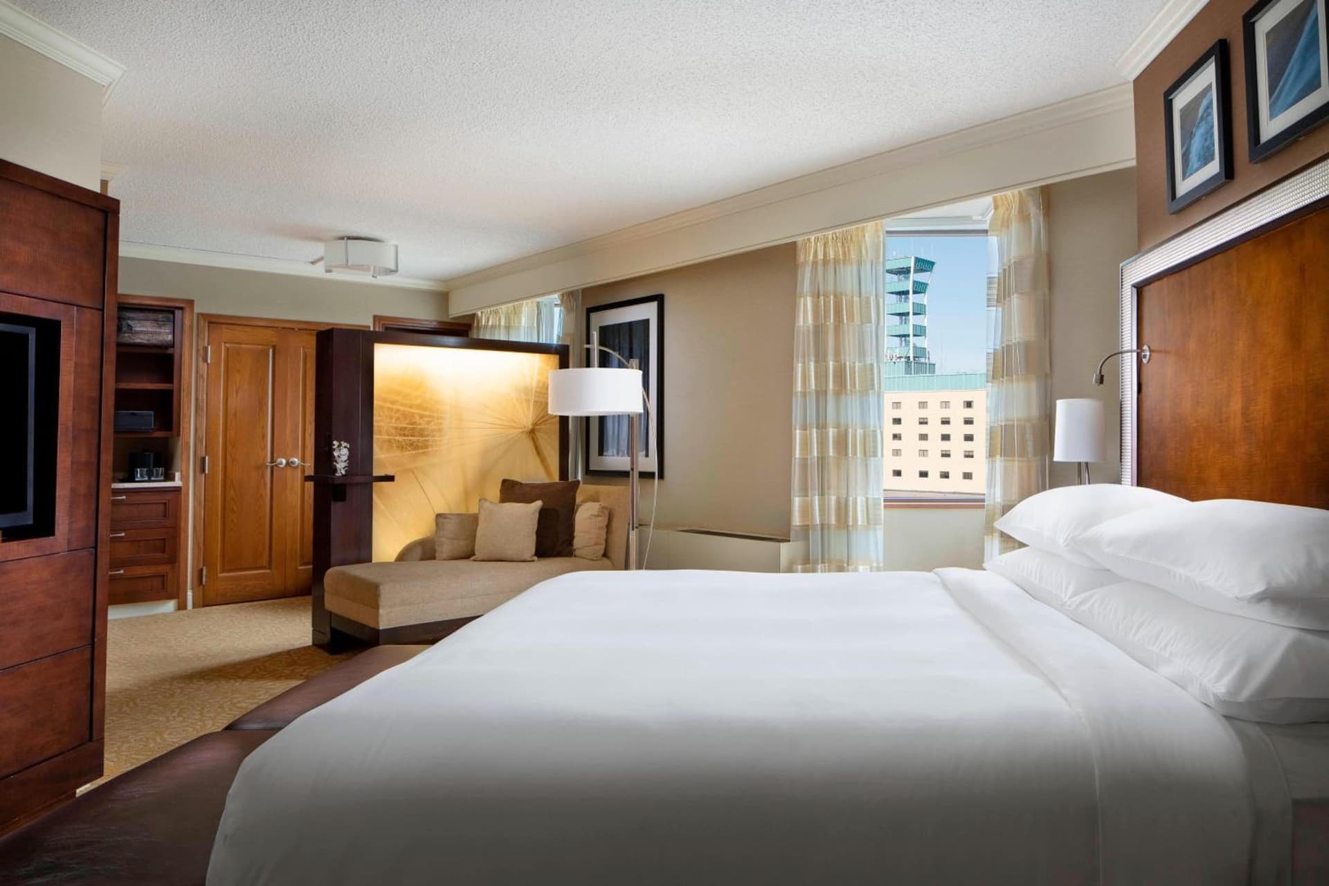 The Lincoln Marriott Cornhusker Hotel gallery photo in Lincoln, NE — image 37