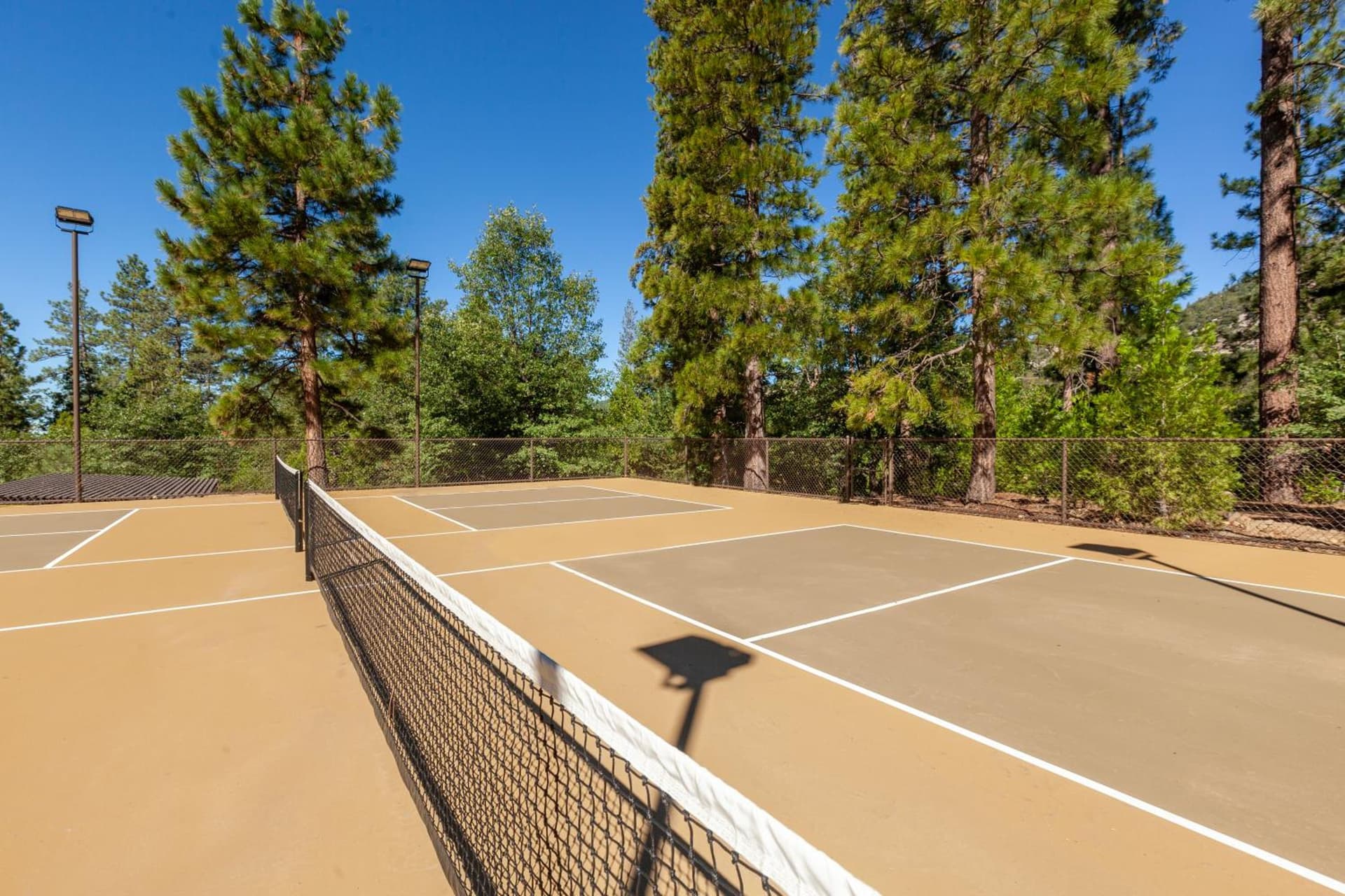 Tahquitz Pines Retreat gallery photo in Idyllwild, CA — image 110
