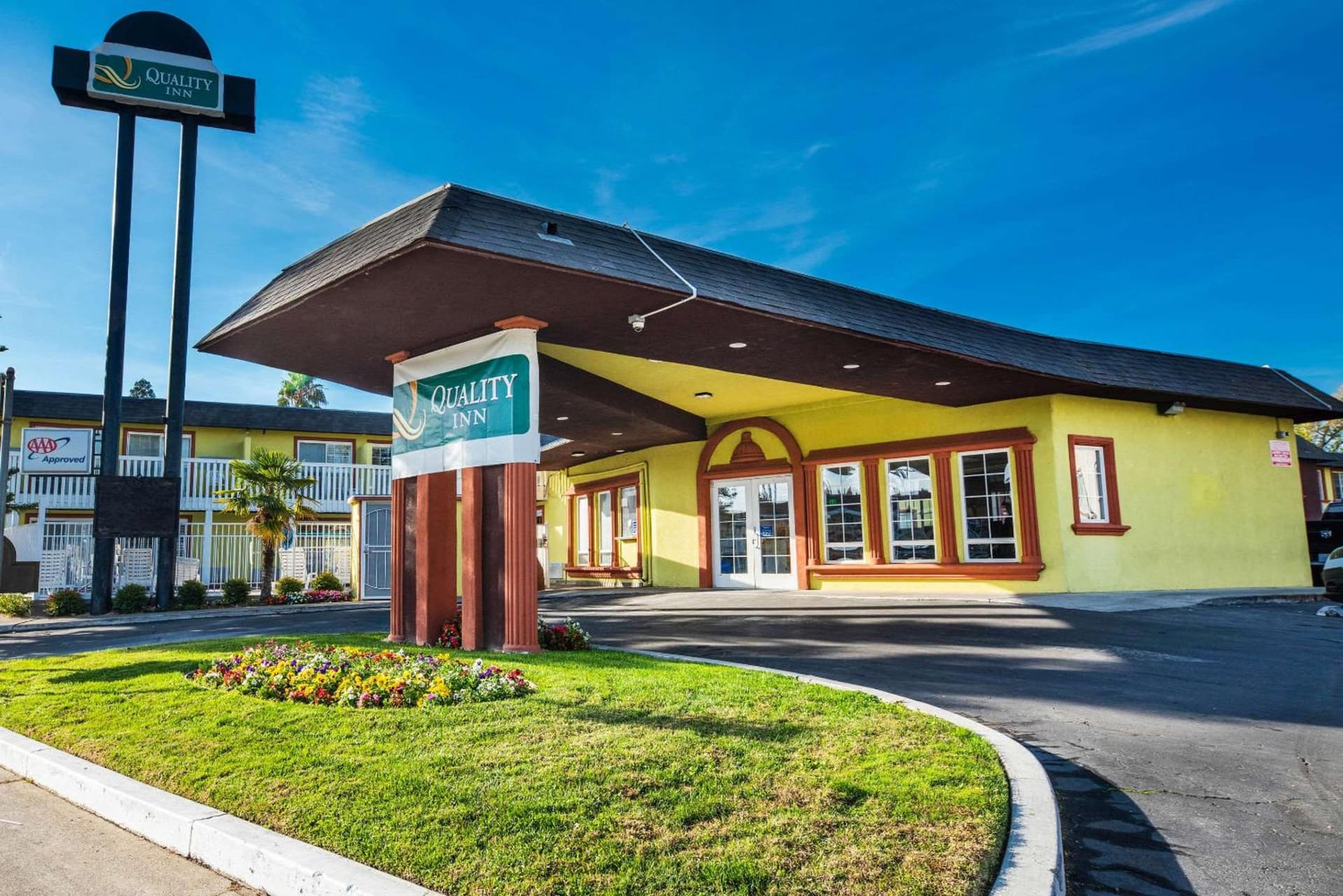 Quality Inn & Suites Sacramento Downtown Area — hotel in Sacramento, California