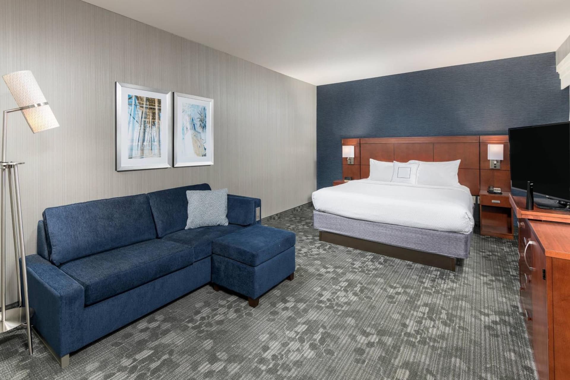 Courtyard by Marriott San Diego Oceanside gallery photo in Oceanside, CA — image 30