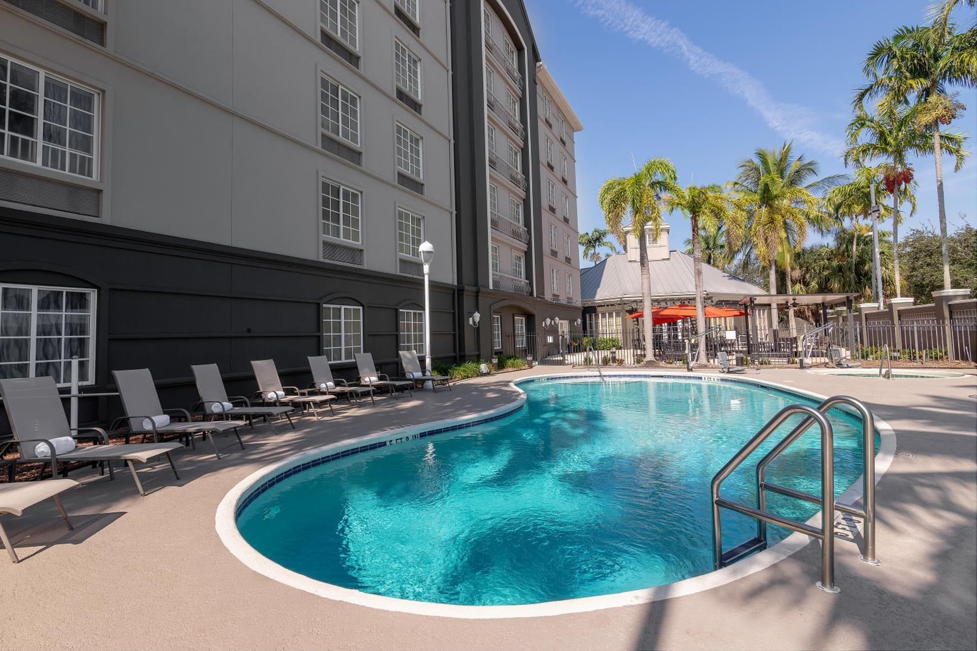 La Quinta by Wyndham Miami Airport West interior in Miami, FL — gallery photo 2