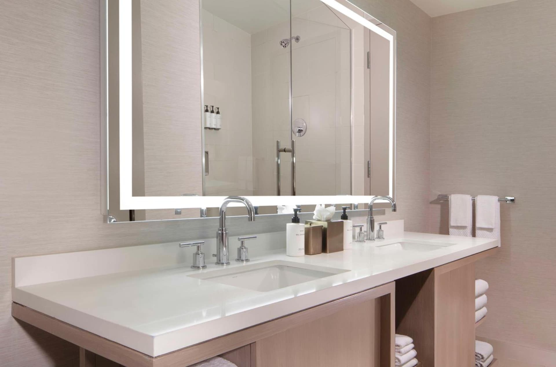 Hilton West Palm Beach gallery photo in West Palm Beach, FL — image 47