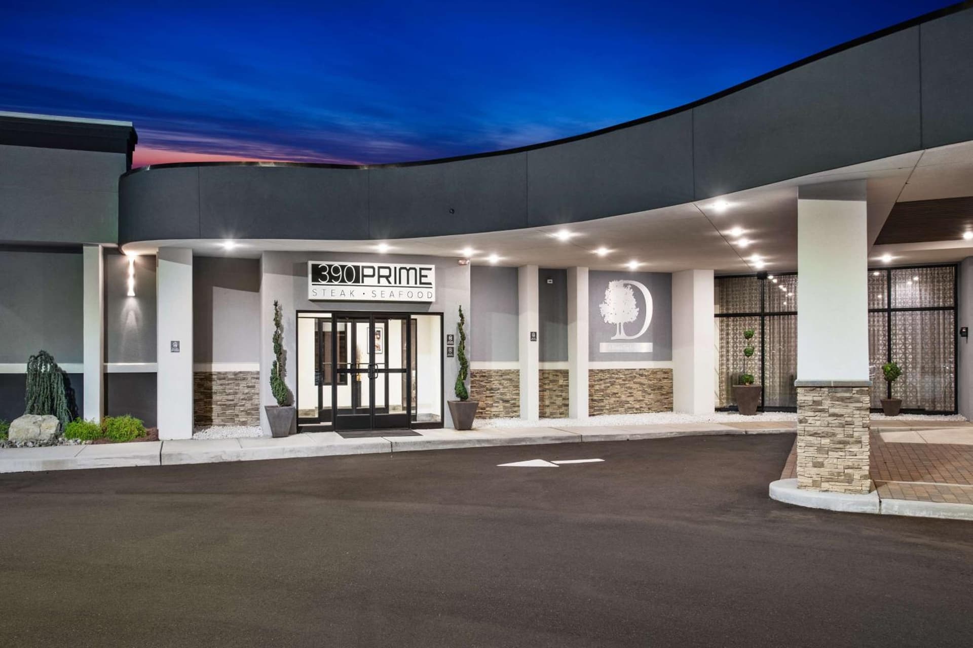 DoubleTree by Hilton Monroe Township Cranbury gallery photo in Monroe Township, NJ — image 25