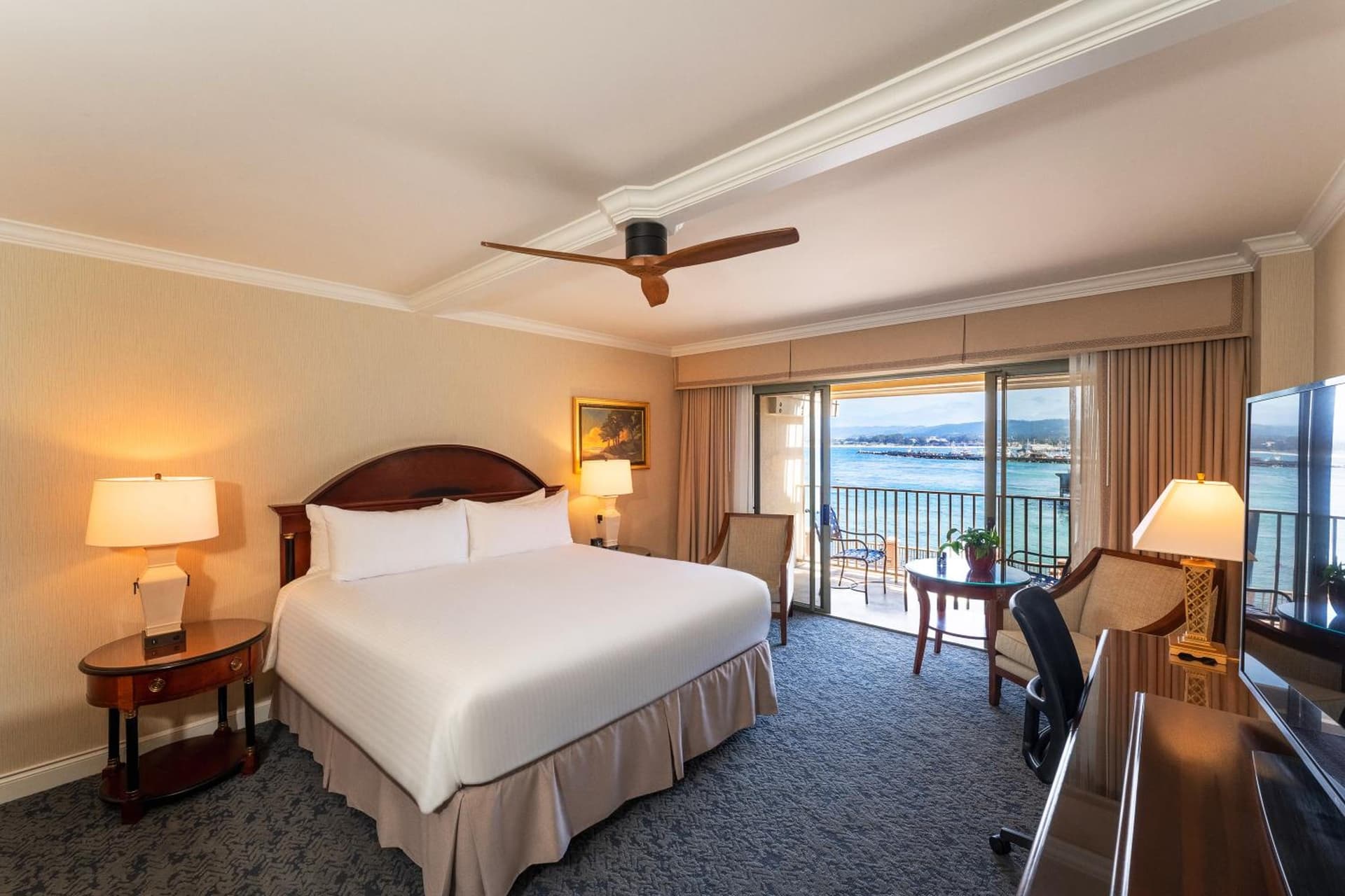 Monterey Plaza Hotel & Spa gallery photo in Monterey, CA — image 47