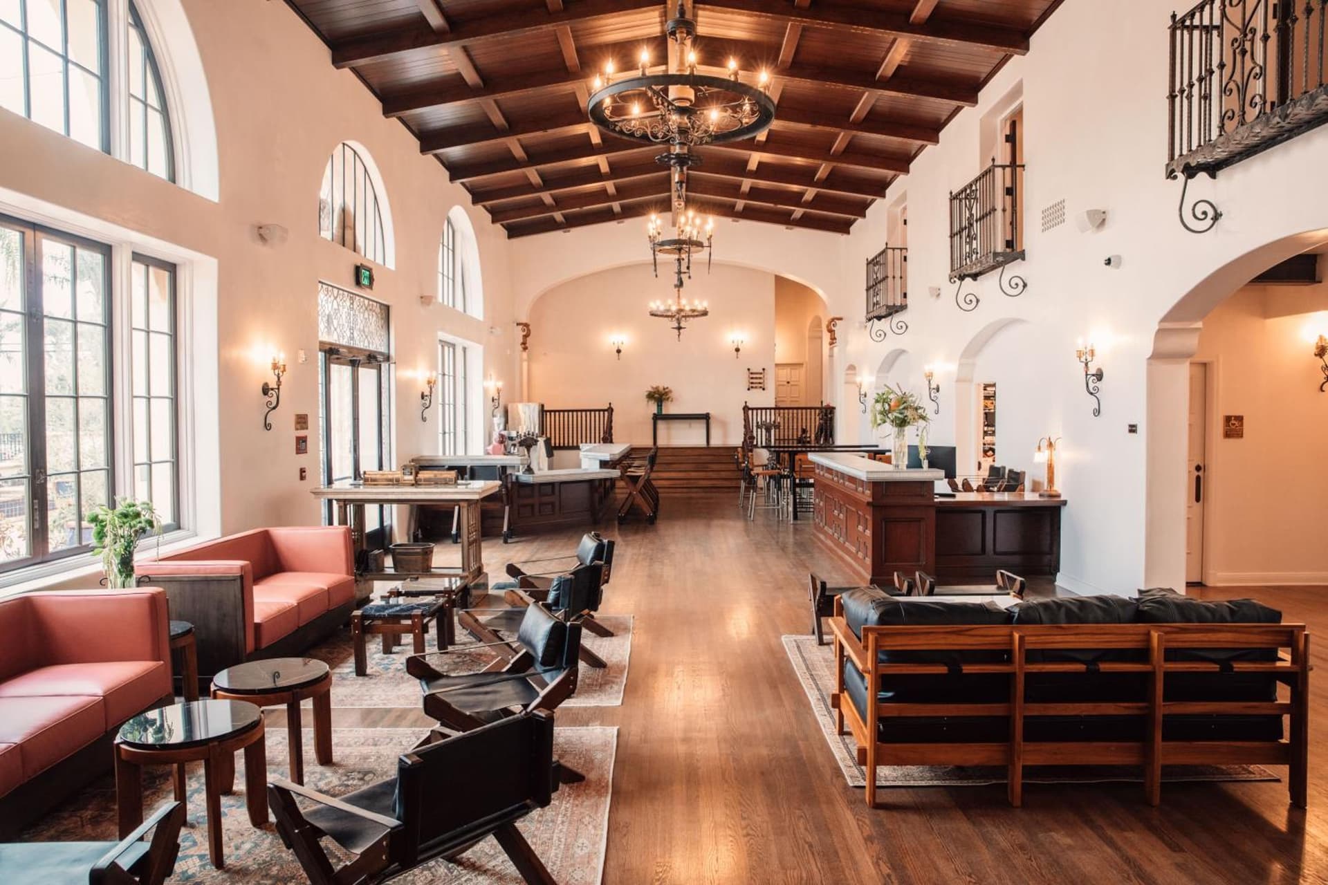 Hotel San Buena interior in Ventura, CA — gallery photo 2