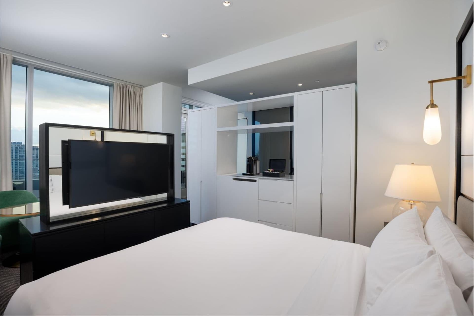 The Laura Hotel, Houston Downtown, Autograph Collection gallery photo in Houston, TX — image 41