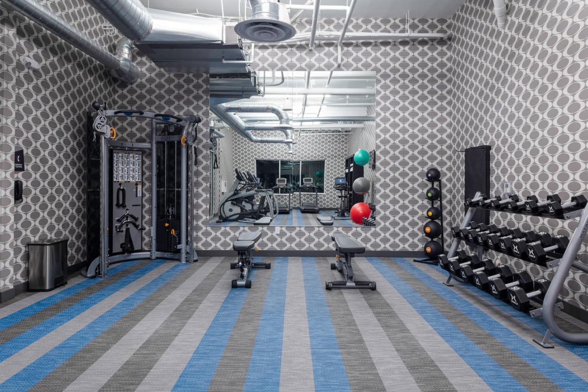 Aloft by Marriott Glendale at Westgate interior in Glendale, AZ — gallery photo 2
