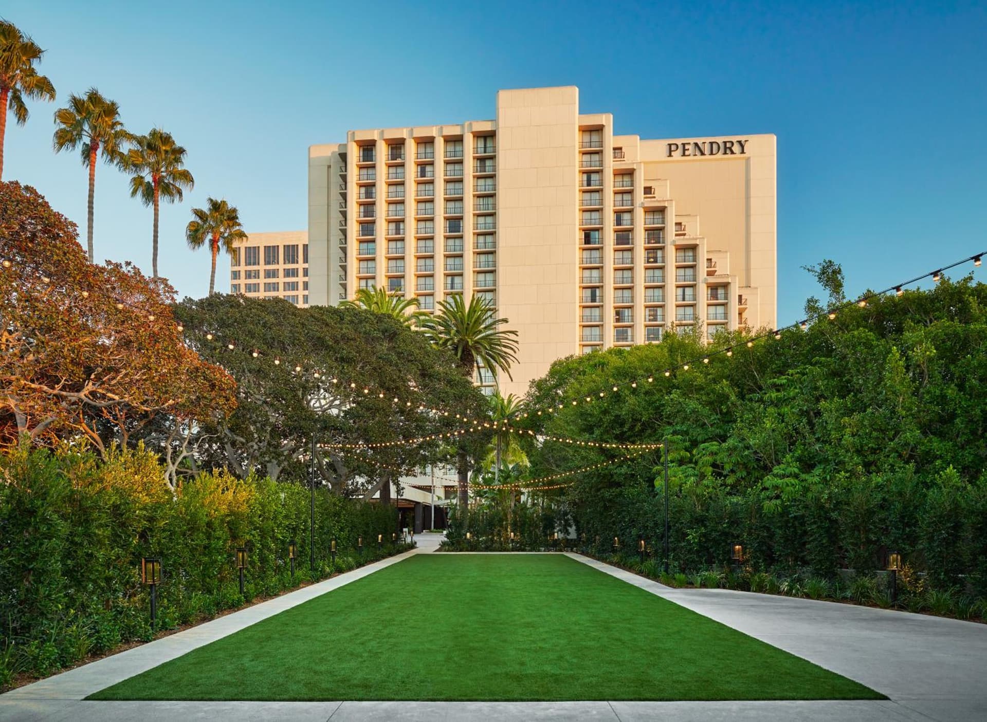 Pendry Newport Beach gallery photo in Newport Beach, CA — image 73