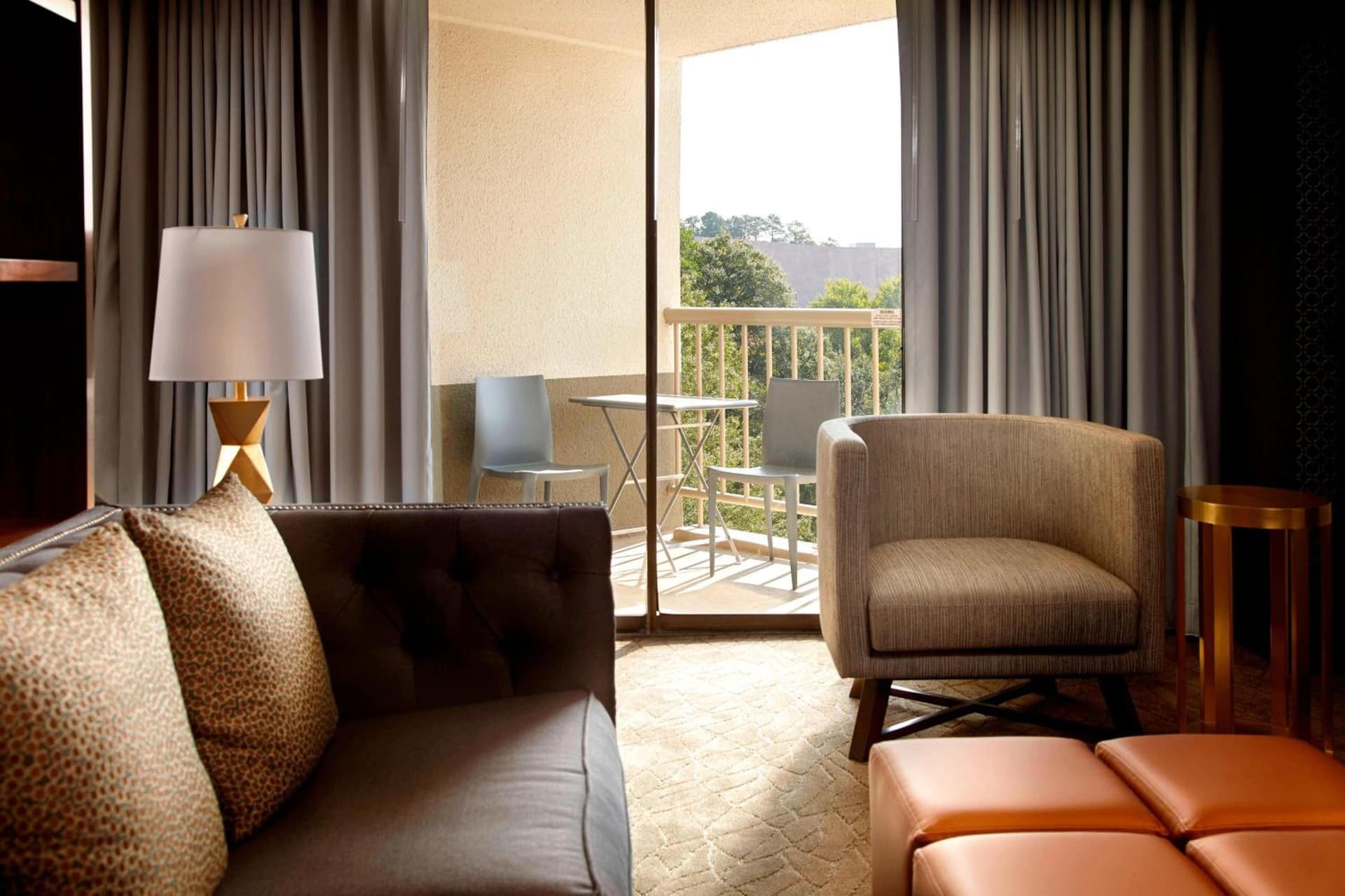 Raleigh Marriott Crabtree Valley interior in Raleigh, NC — gallery photo 2