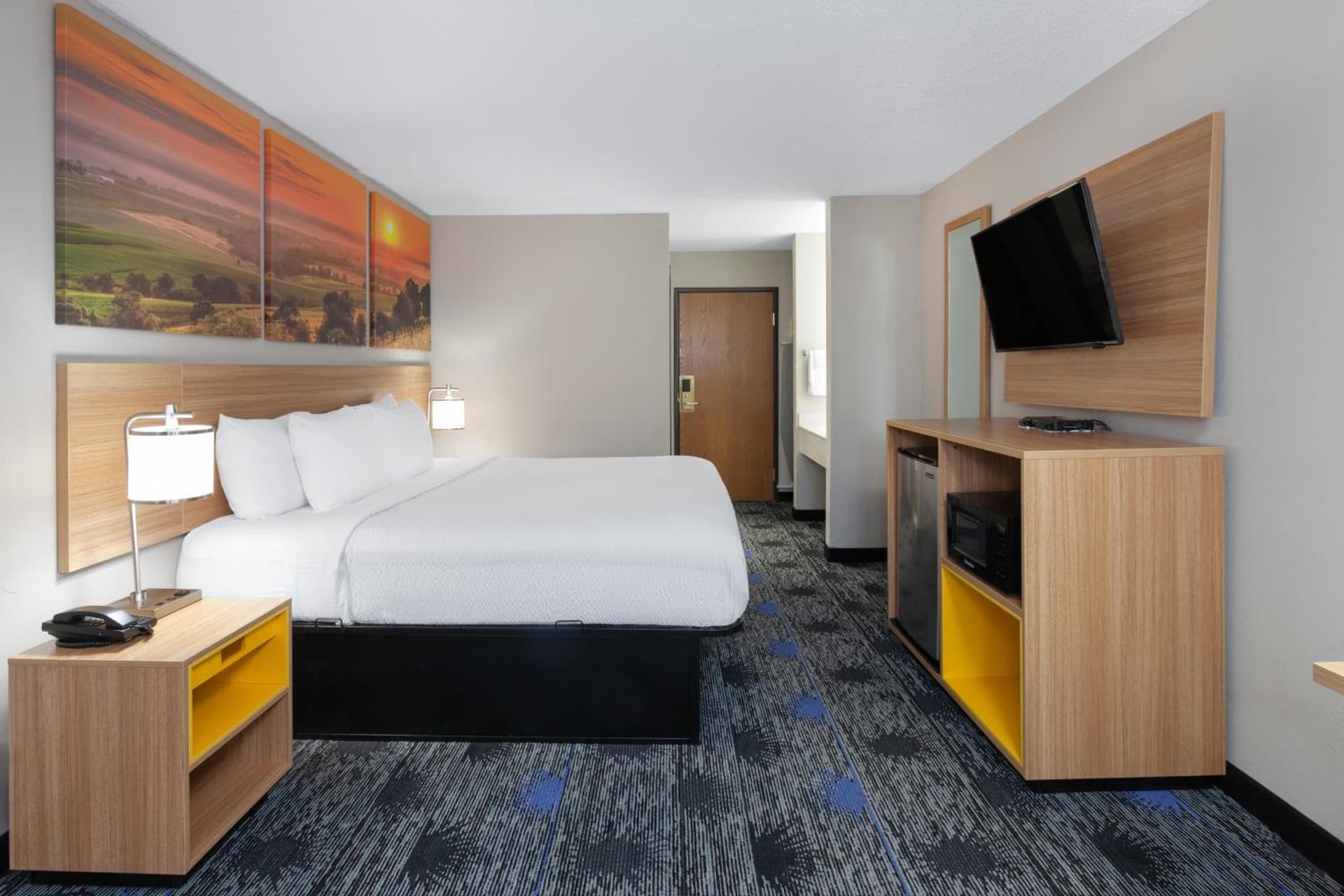 Days Inn by Wyndham Wooster gallery photo in Wooster, OH — image 21