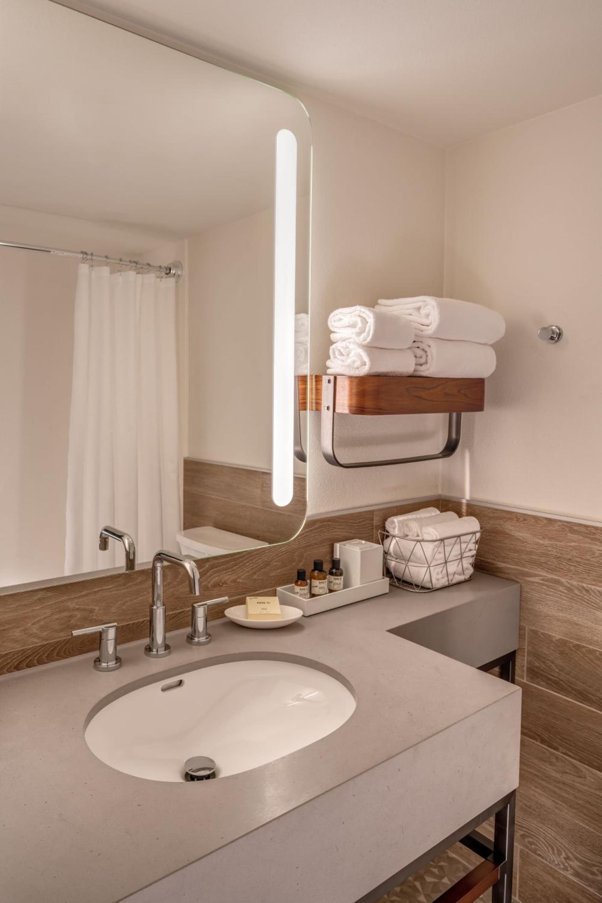 The Wildbirch Hotel - JdV by Hyatt gallery photo in Anchorage, AK — image 52