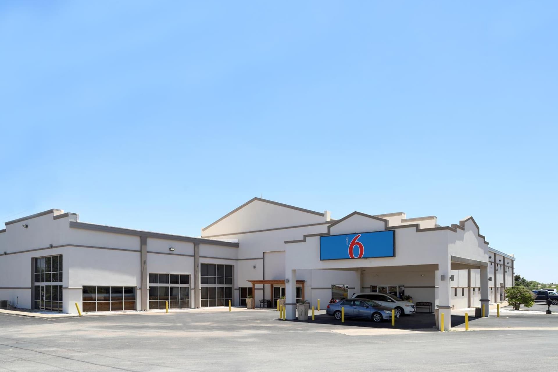 Motel 6-Snyder, TX featured exterior or lobby in Snyder, TX — similar hotel