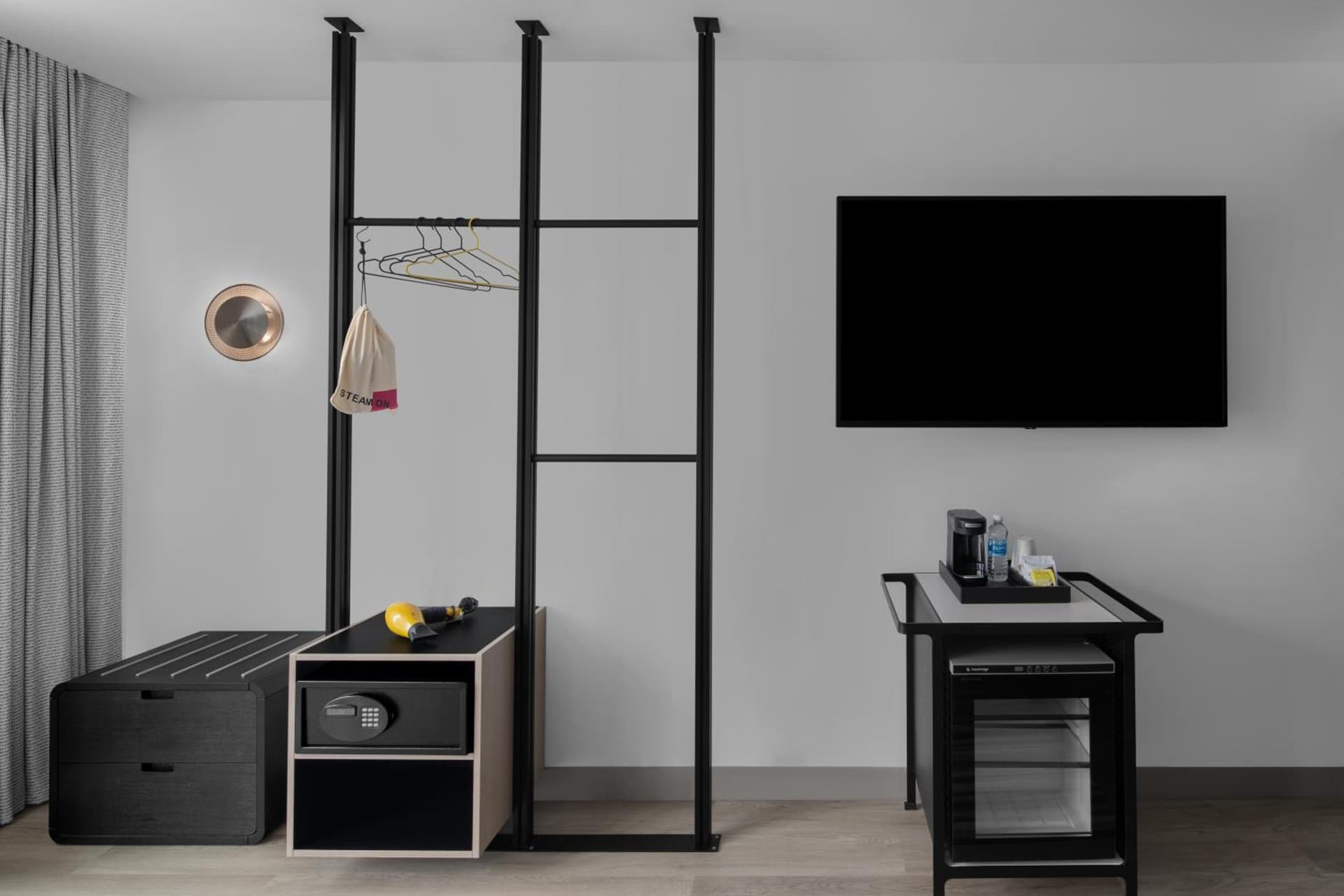 Aloft New York Chelsea interior in New York, NY — gallery photo 2