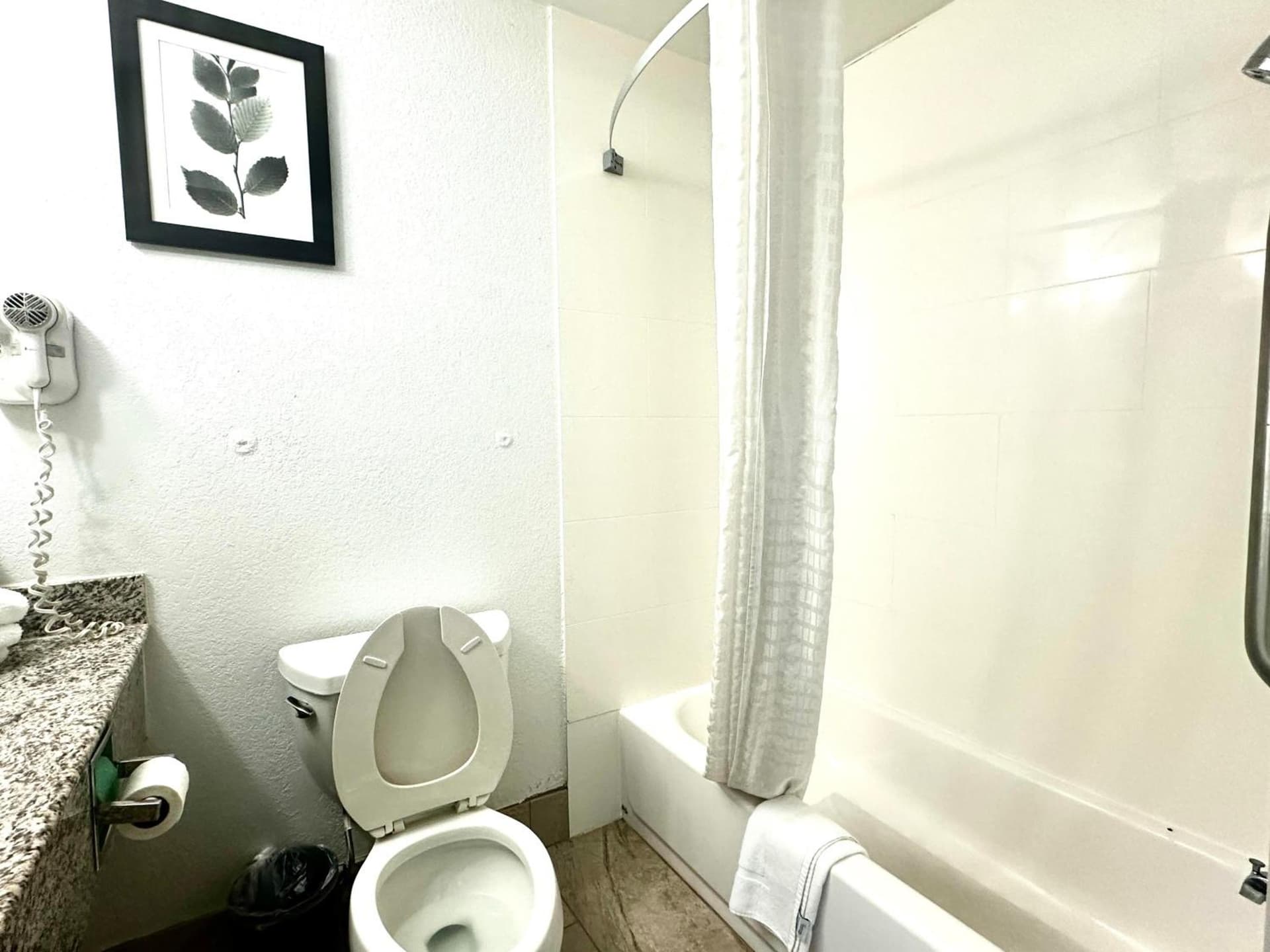 Radiant Inn and Suites gallery photo in Murfreesboro, TN — image 8
