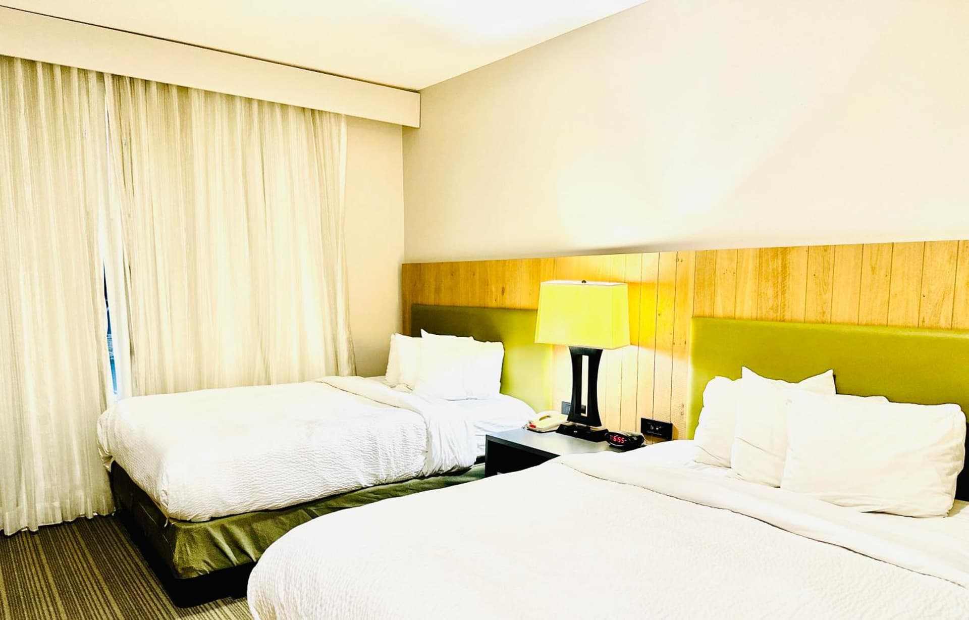 Radiant Inn and Suites gallery photo in Murfreesboro, TN — image 24