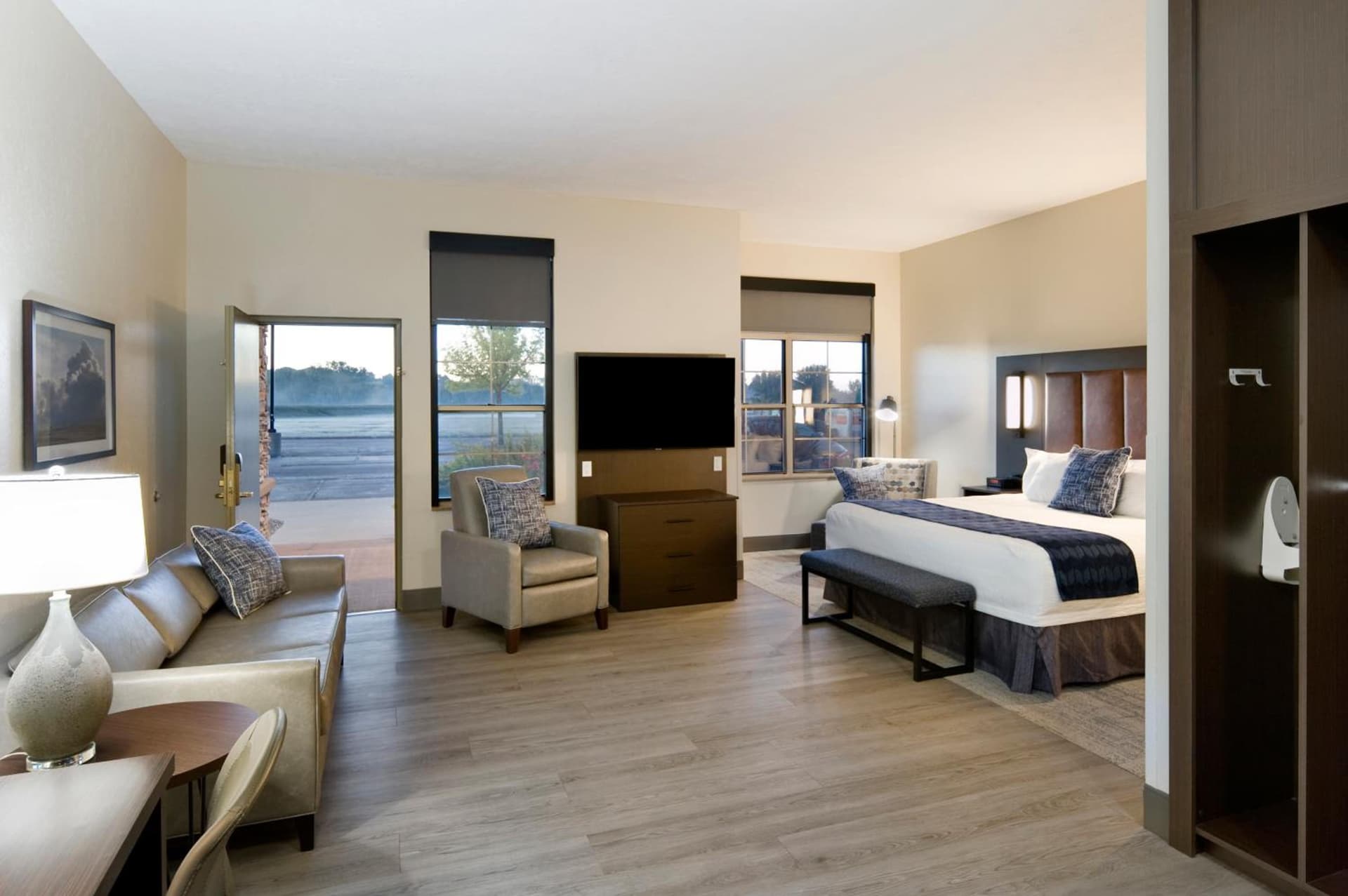 ClubHouse Hotel Sioux Falls gallery photo in Sioux Falls, SD — image 31