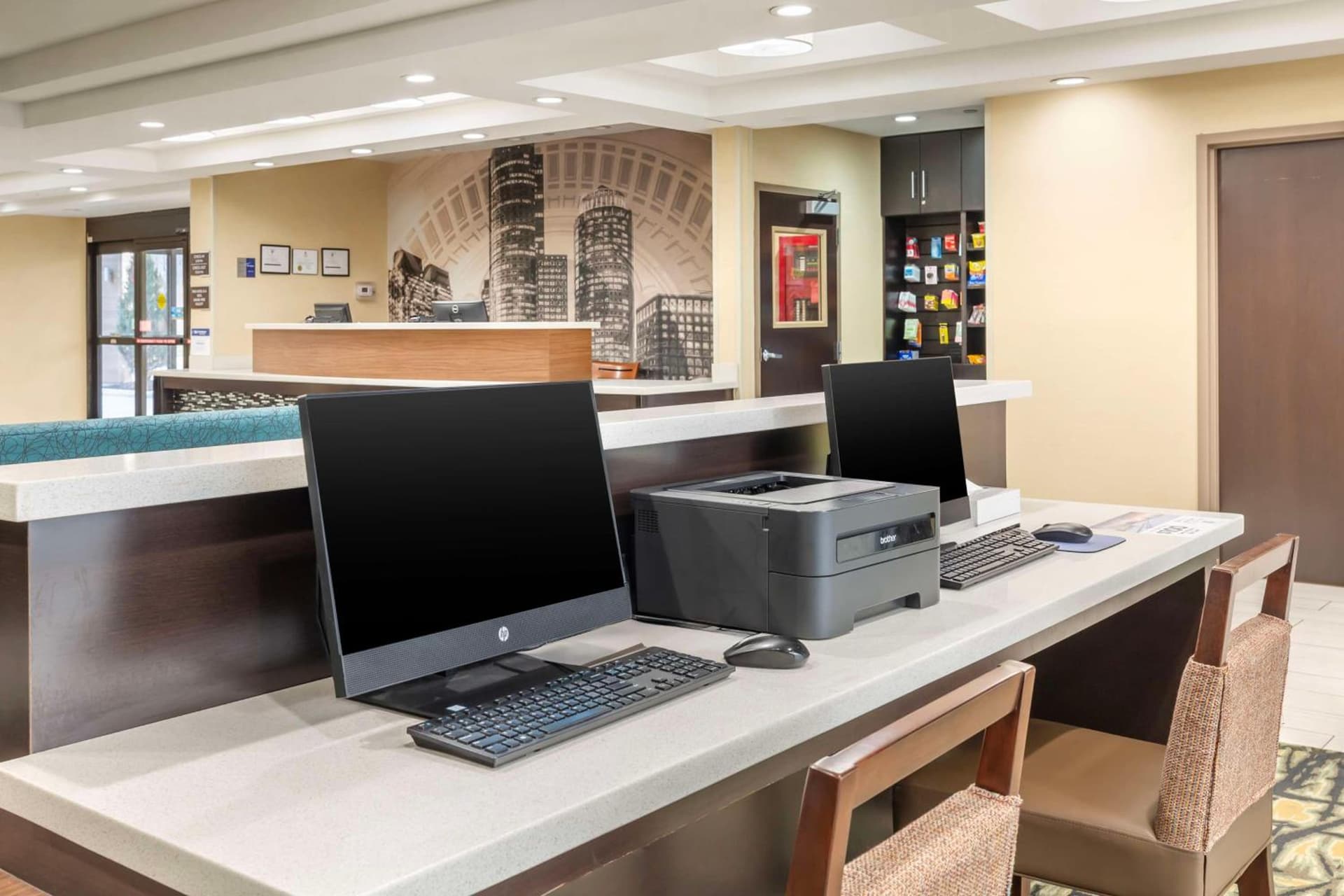Best Western Plus New Englander gallery photo in Woburn, MA — image 6