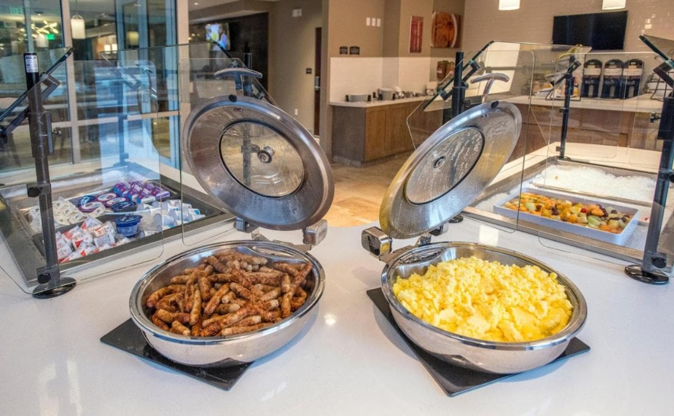 Staybridge Suites Denver Downtown by IHG interior in Denver, CO — gallery photo 2