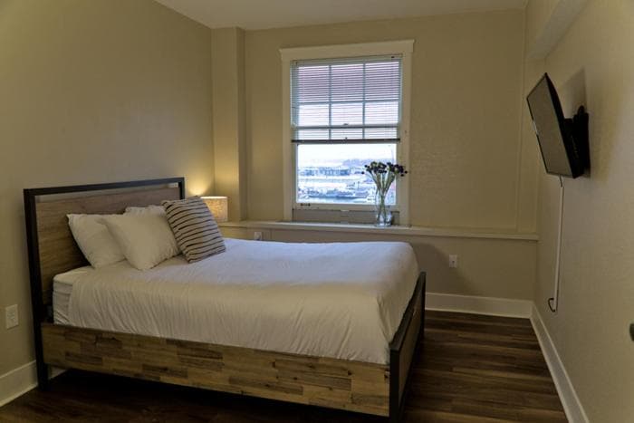 Hotel Leo gallery photo in Bellingham, WA — image 64