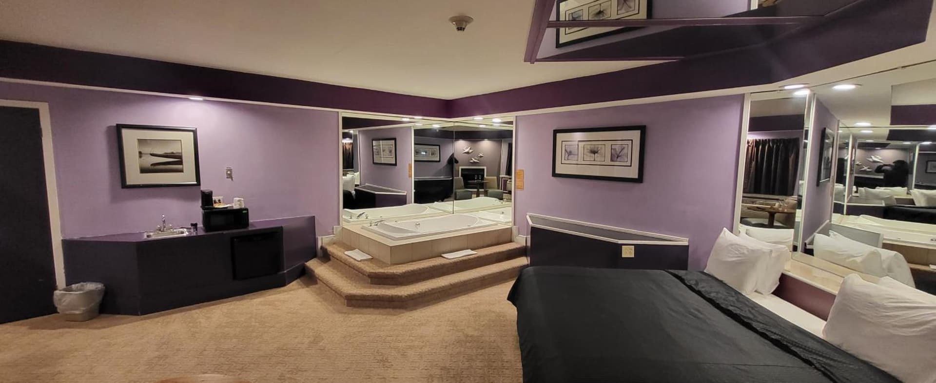 Inn of the Dove Harrisburg-Hershey Romantic Suites gallery photo in Harrisburg, PA — image 28