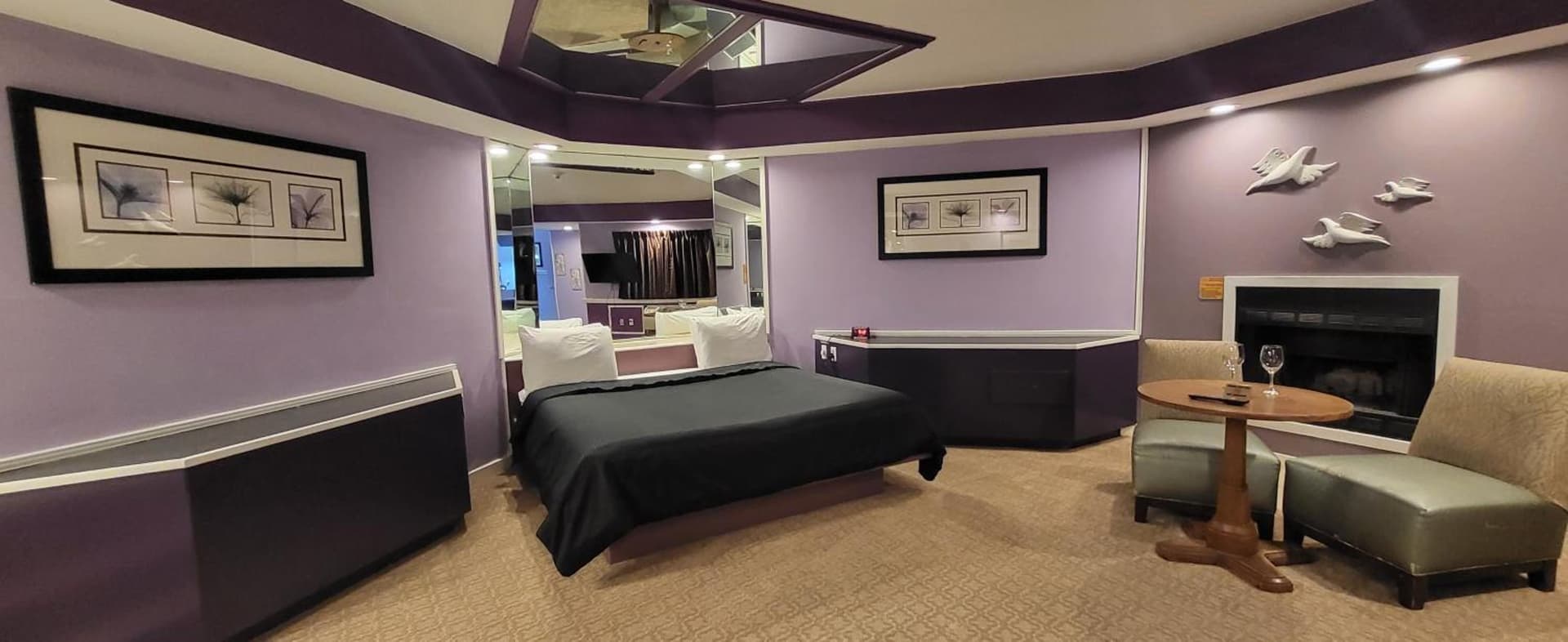 Inn of the Dove Harrisburg-Hershey Romantic Suites gallery photo in Harrisburg, PA — image 127