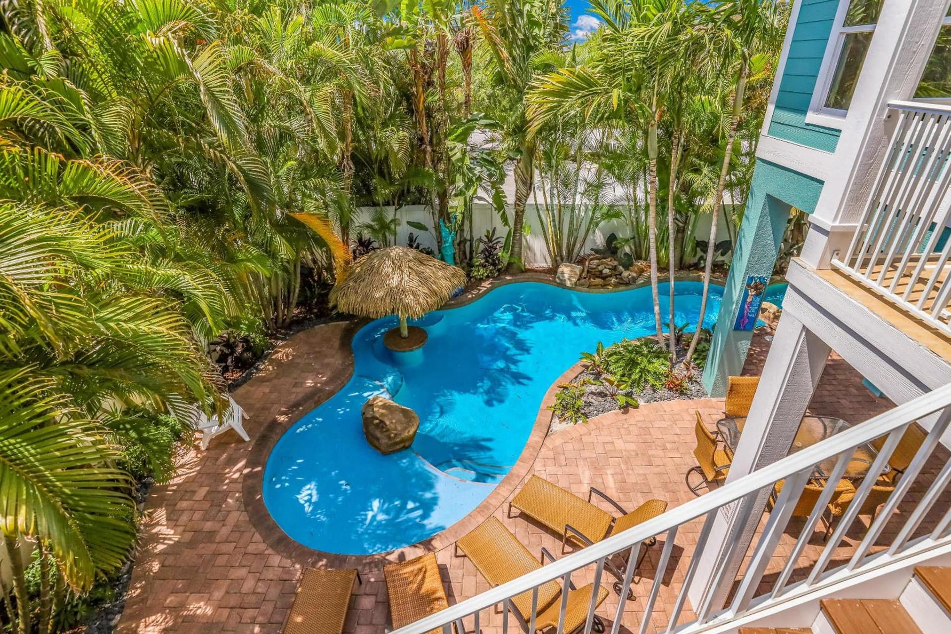 Oceanside Oasis — hotel in Holmes Beach, Florida