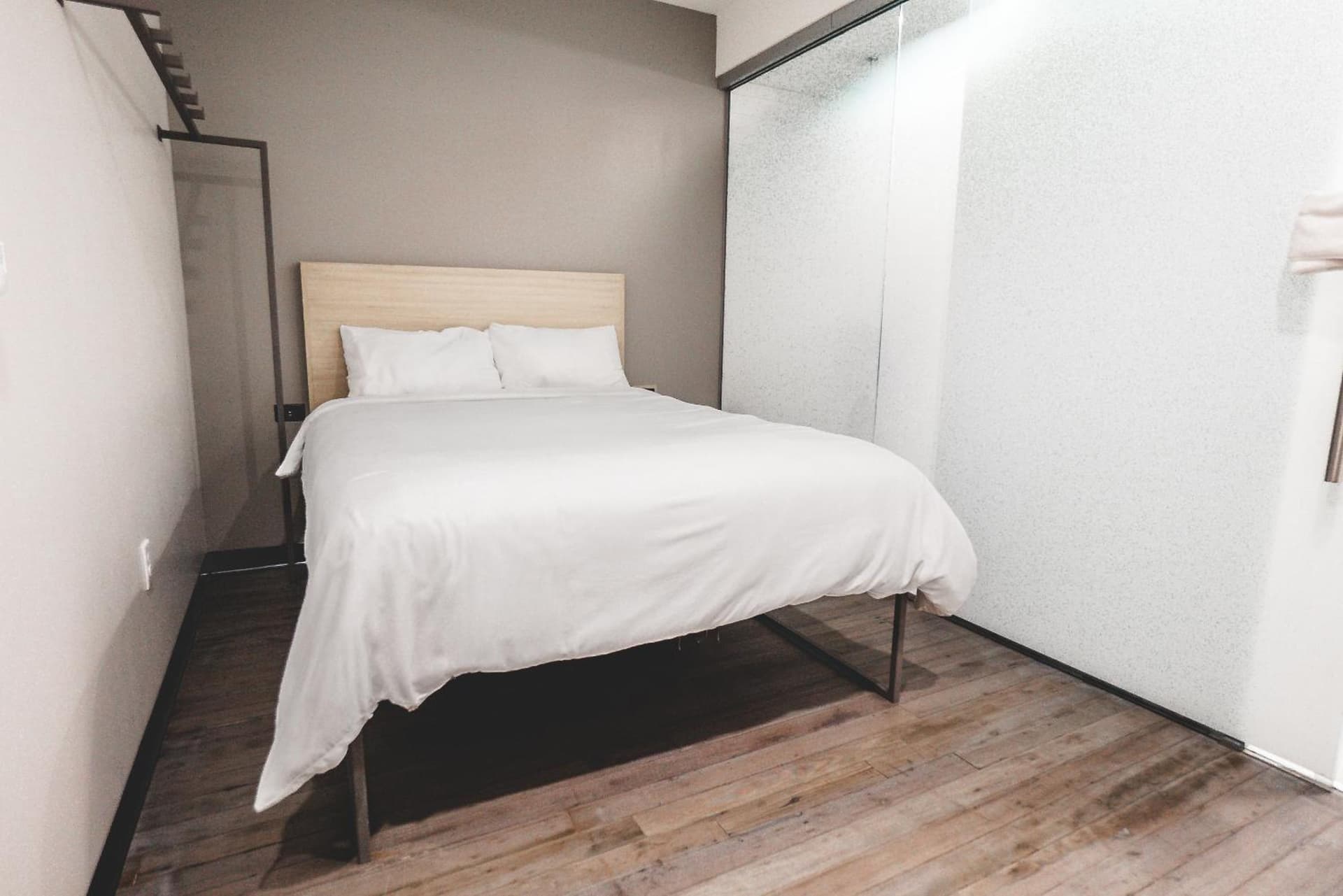 SOVA Micro-Room & Social Hotel gallery photo in Dallas, TX — image 19