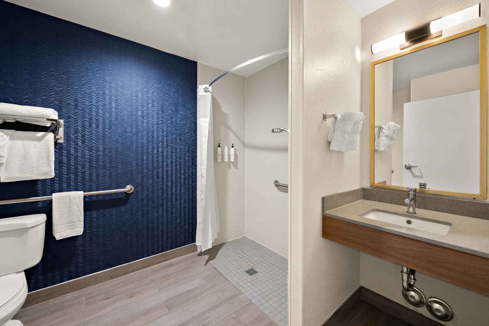 Fairfield by Marriott Inn & Suites Chesapeake gallery photo in Chesapeake, VA — image 12