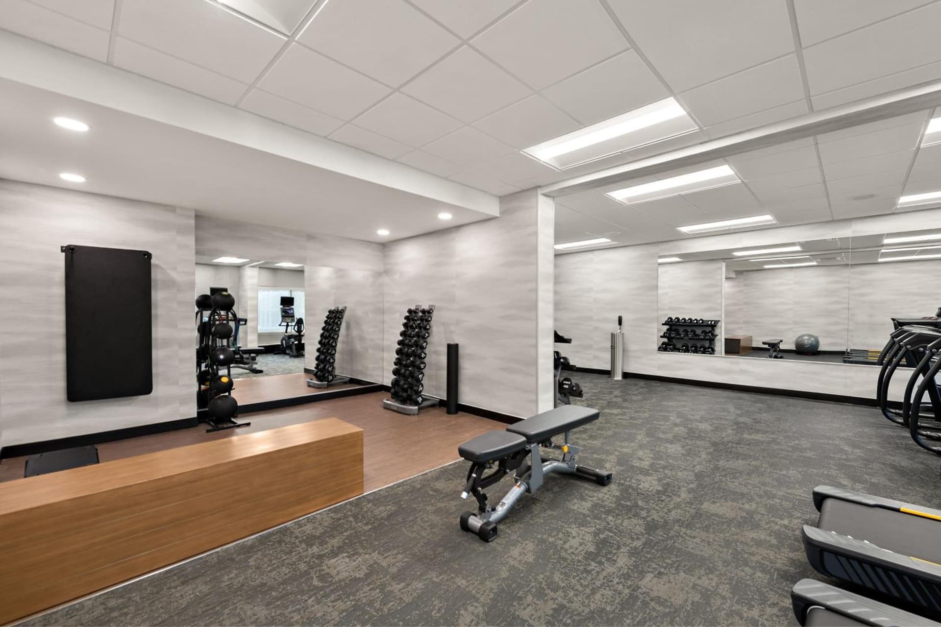 Fairfield by Marriott Inn & Suites Chesapeake gallery photo in Chesapeake, VA — image 5
