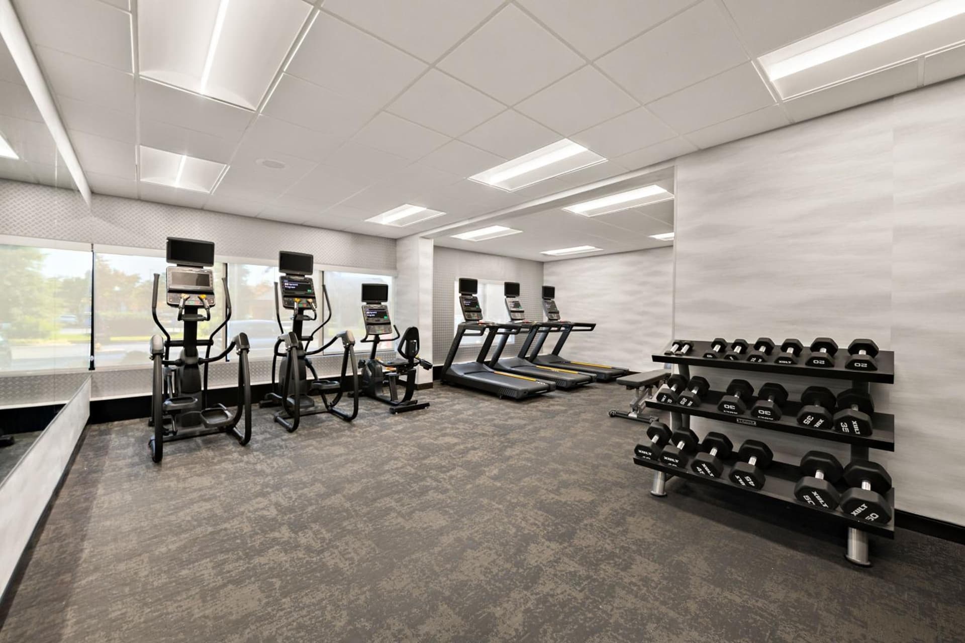 Fairfield by Marriott Inn & Suites Chesapeake gallery photo in Chesapeake, VA — image 20