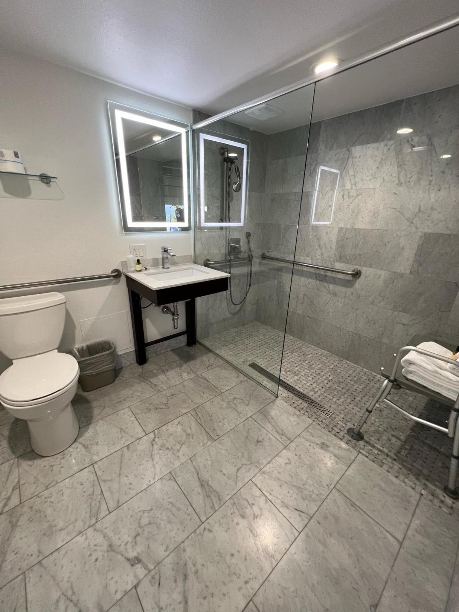 Capri Laguna on the Beach - A Boutique Hotel gallery photo in Laguna Beach, CA — image 102