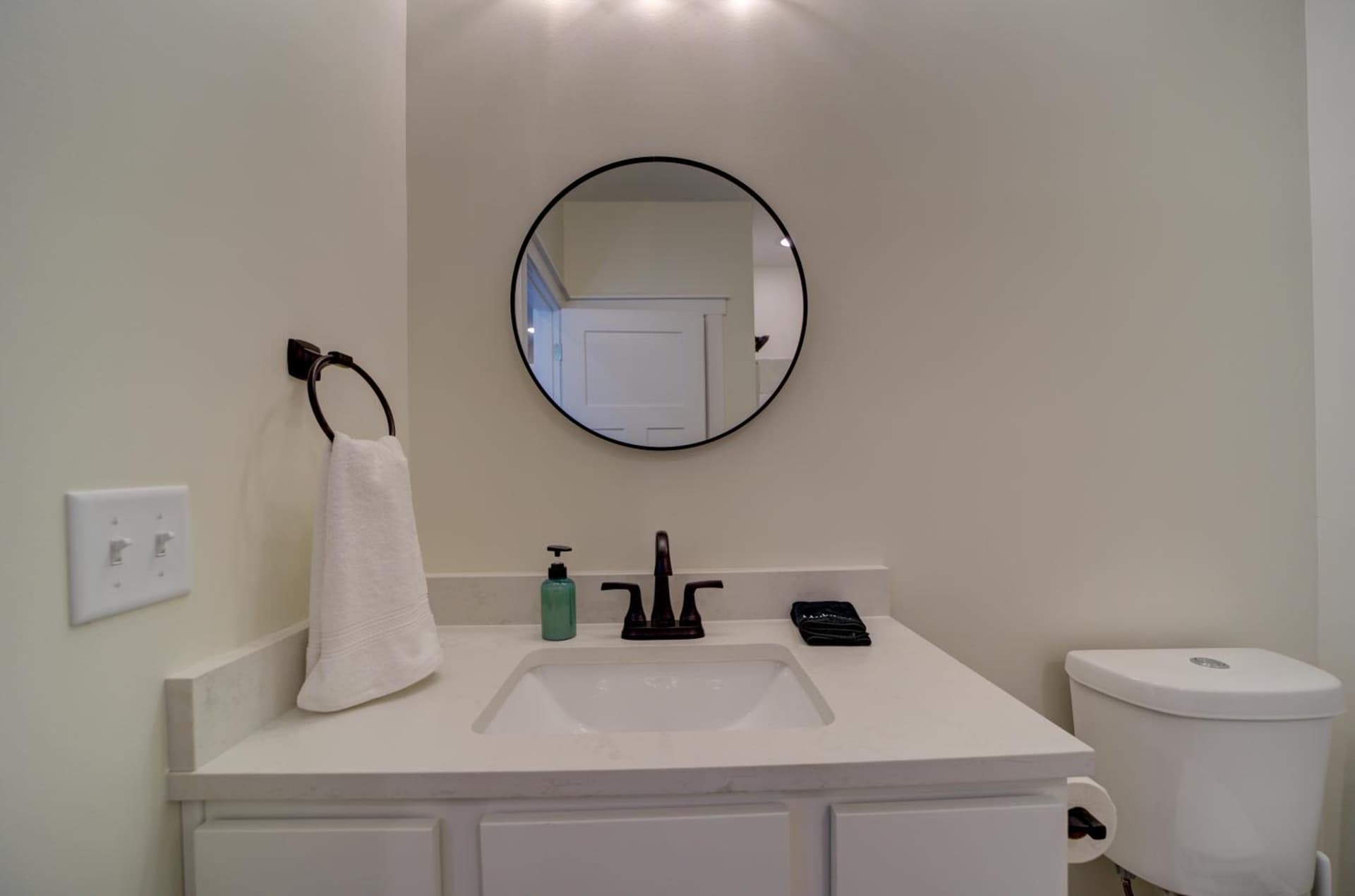 DreamStay on Clay gallery photo in Muskegon, MI — image 38
