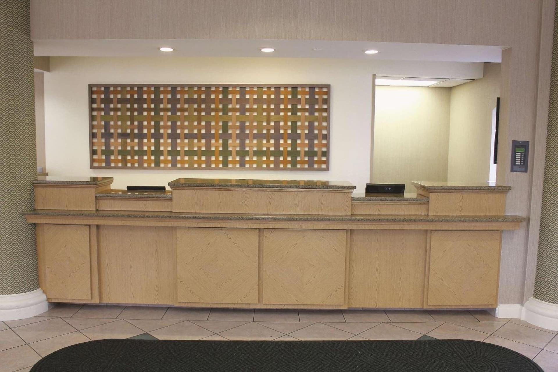La Quinta by Wyndham Miami Airport West gallery photo in Miami, FL — image 16