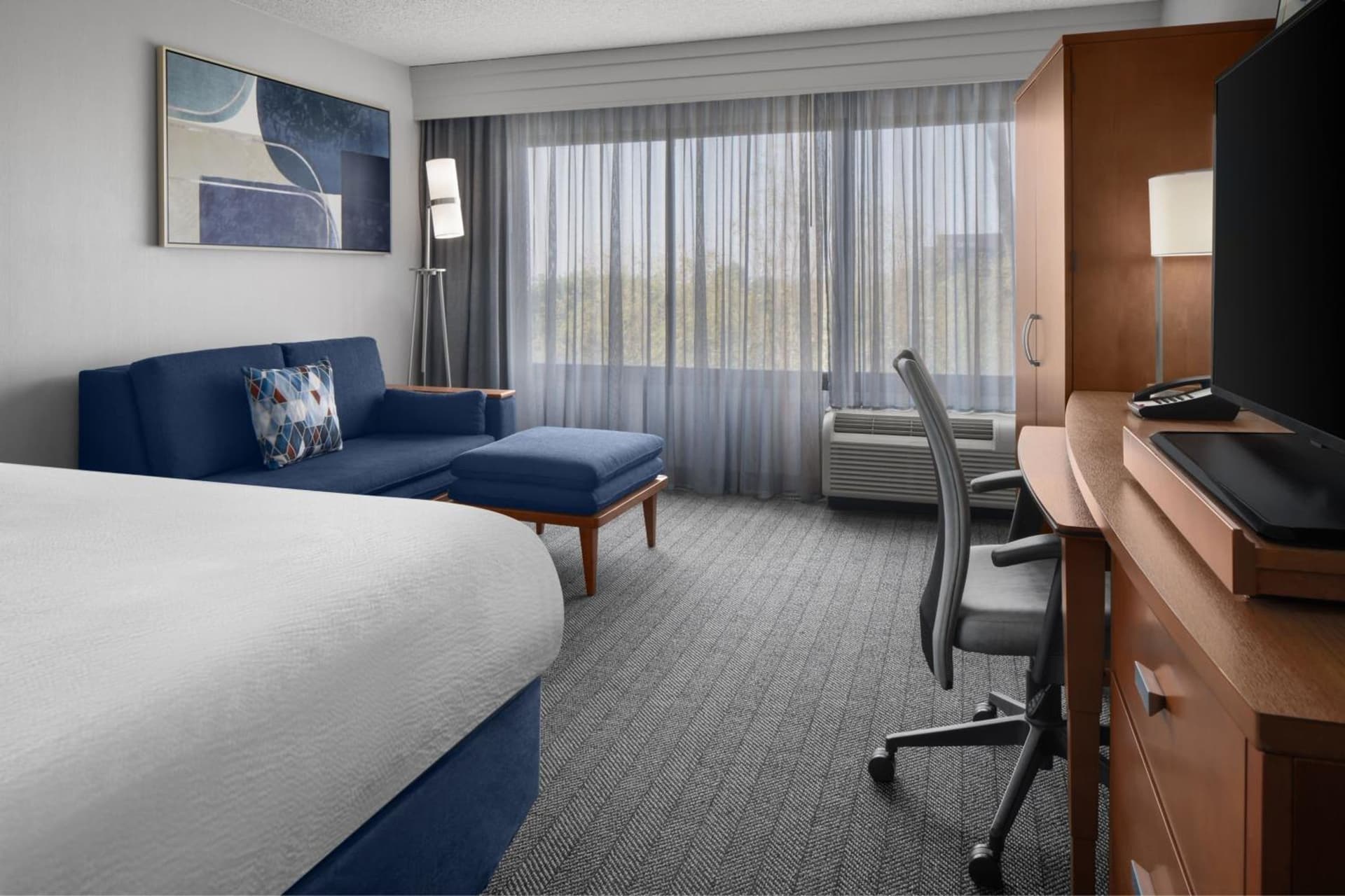 Courtyard by Marriott Cypress Anaheim / Orange County gallery photo in Cypress, CA — image 55