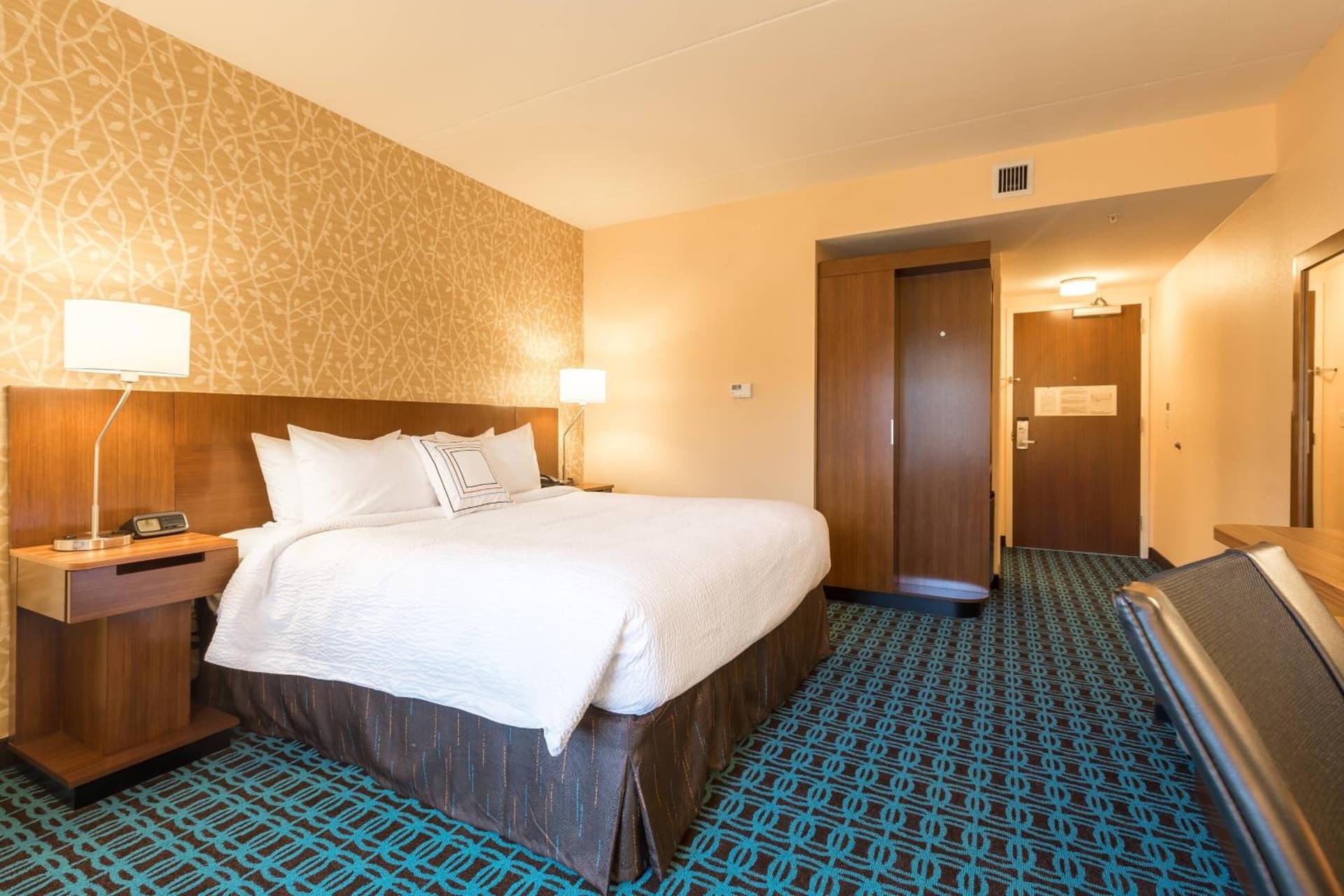 Fairfield Inn & Suites by Marriott Asheville Tunnel Road interior in Asheville, NC — gallery photo 2